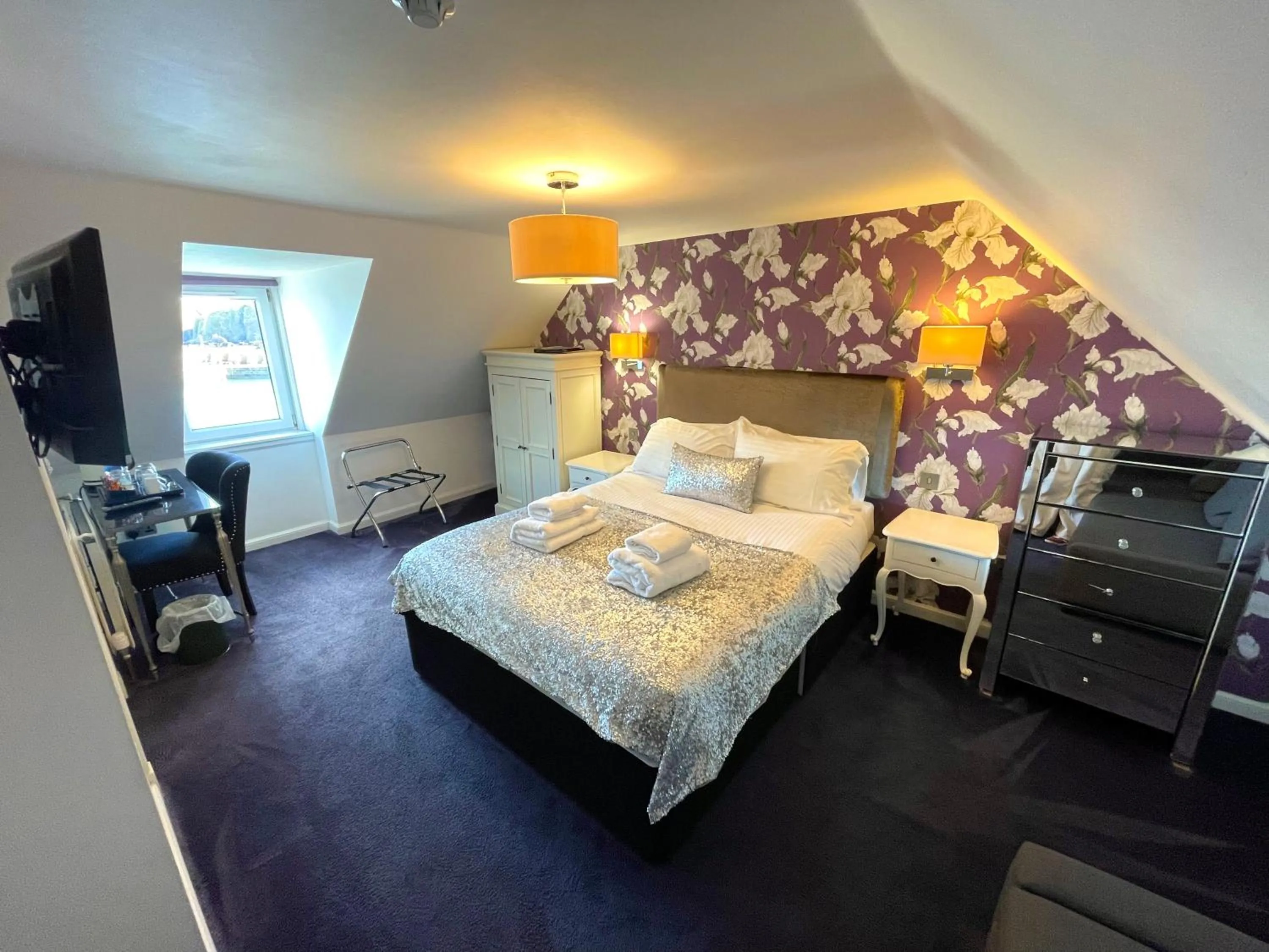 Shorehead Guest House