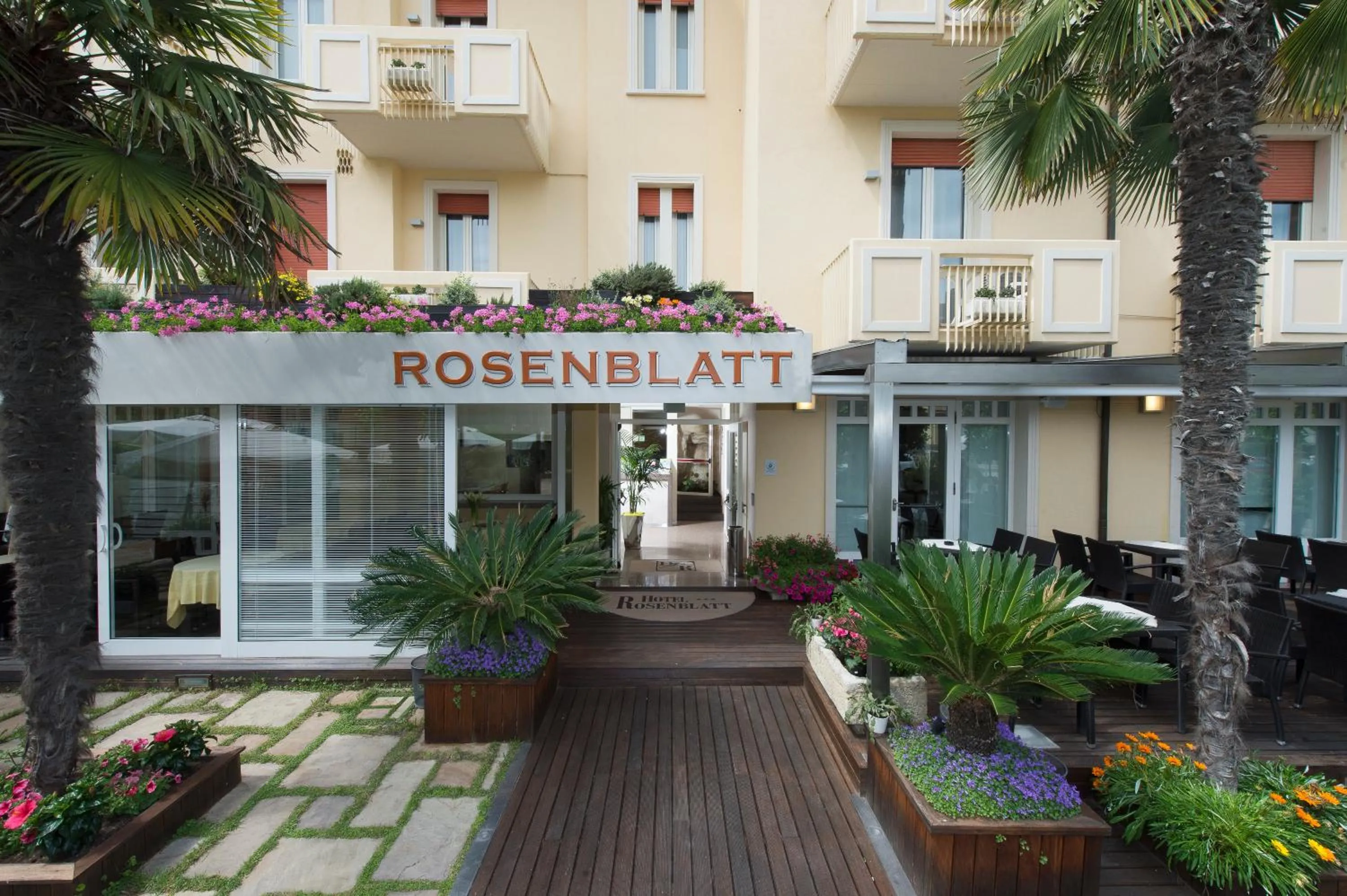 Facade/entrance in Hotel Rosenblatt