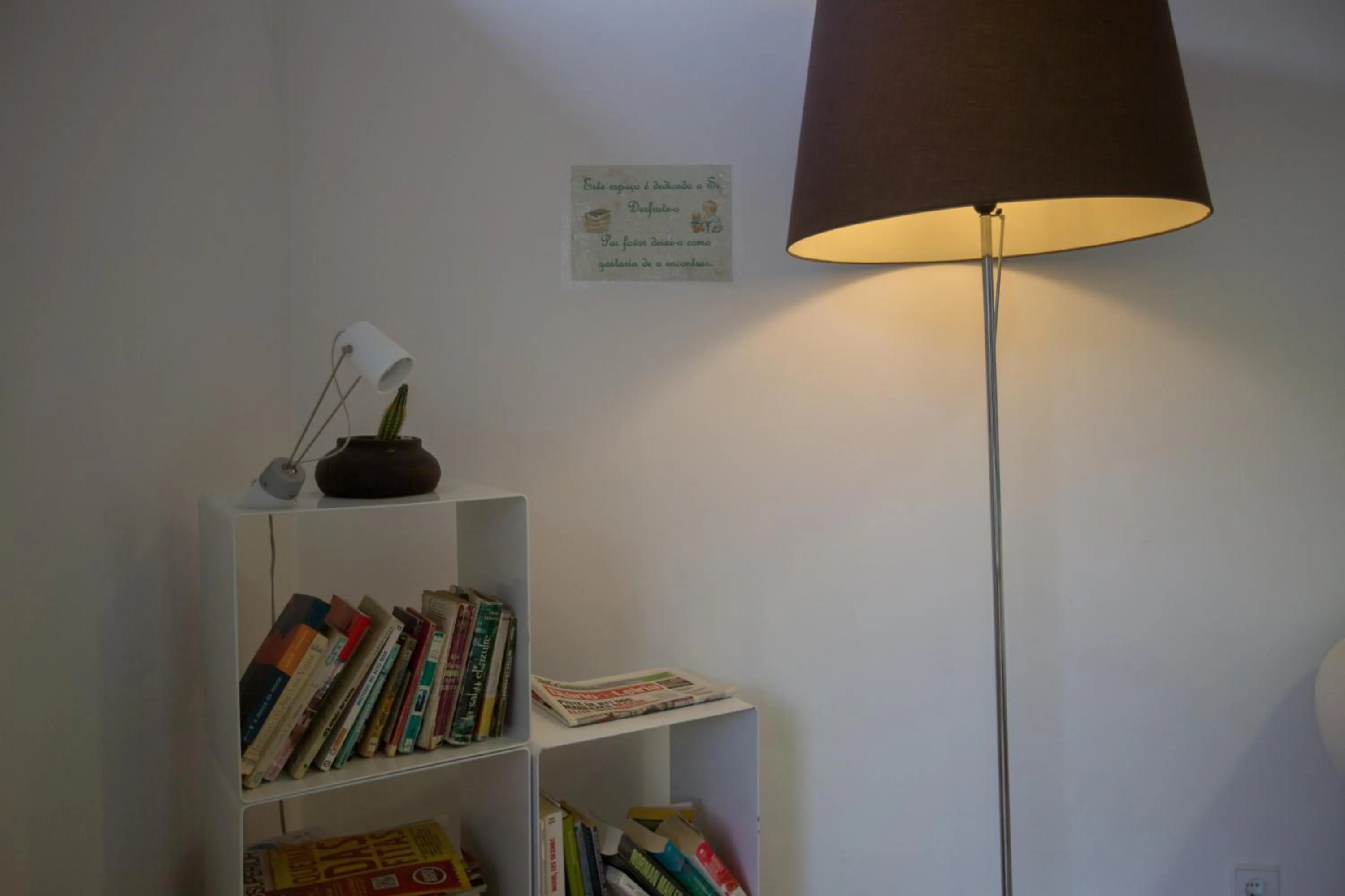 Living room in HI Alvados - Pousada de Juventude