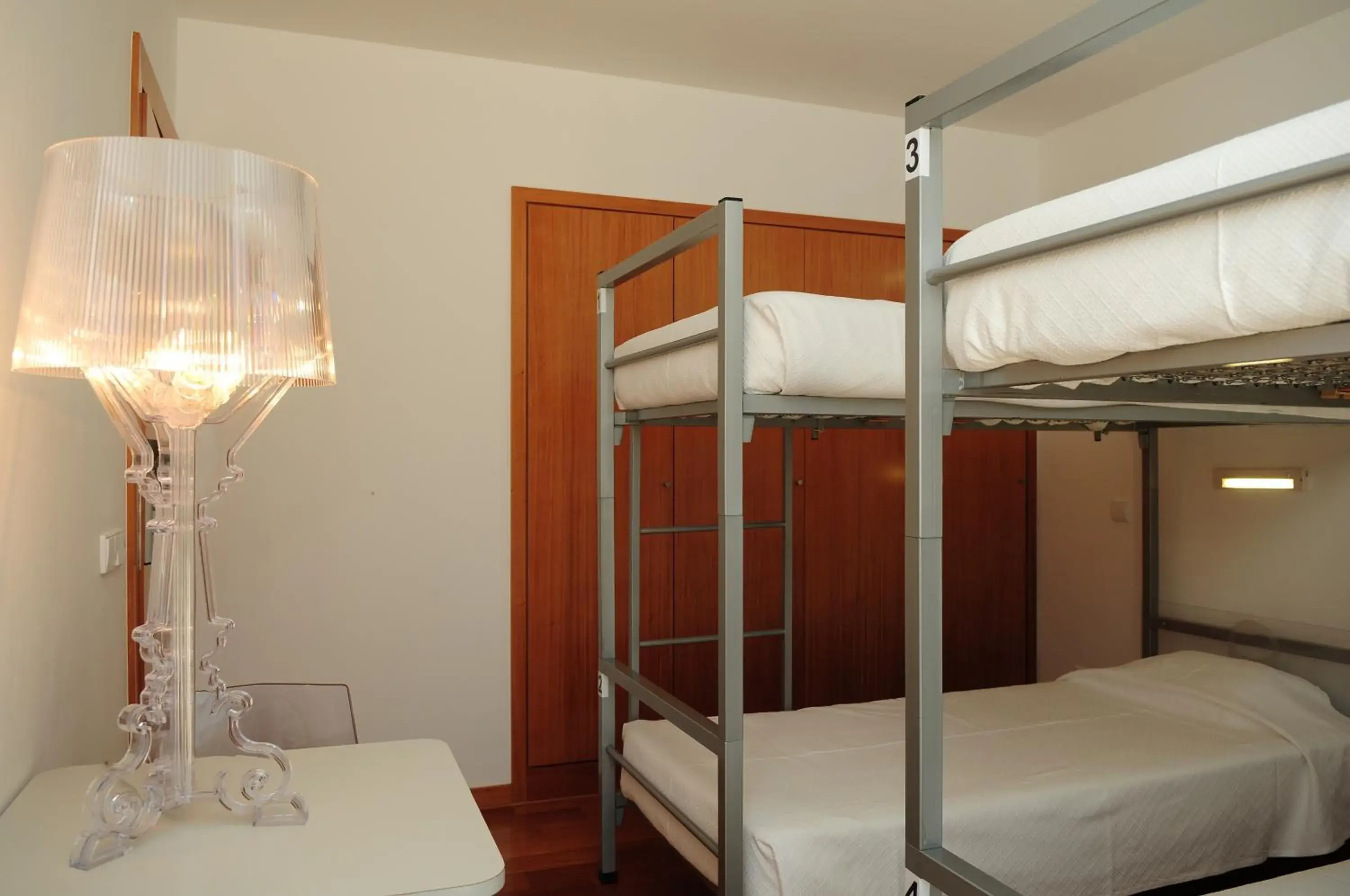 Bed in 4-Bed Male Dormitory Room in HI Alvados - Pousada de Juventude Bed in 4-Bed Male Dormitory Room in HI Alvados - Pousada de Juventude