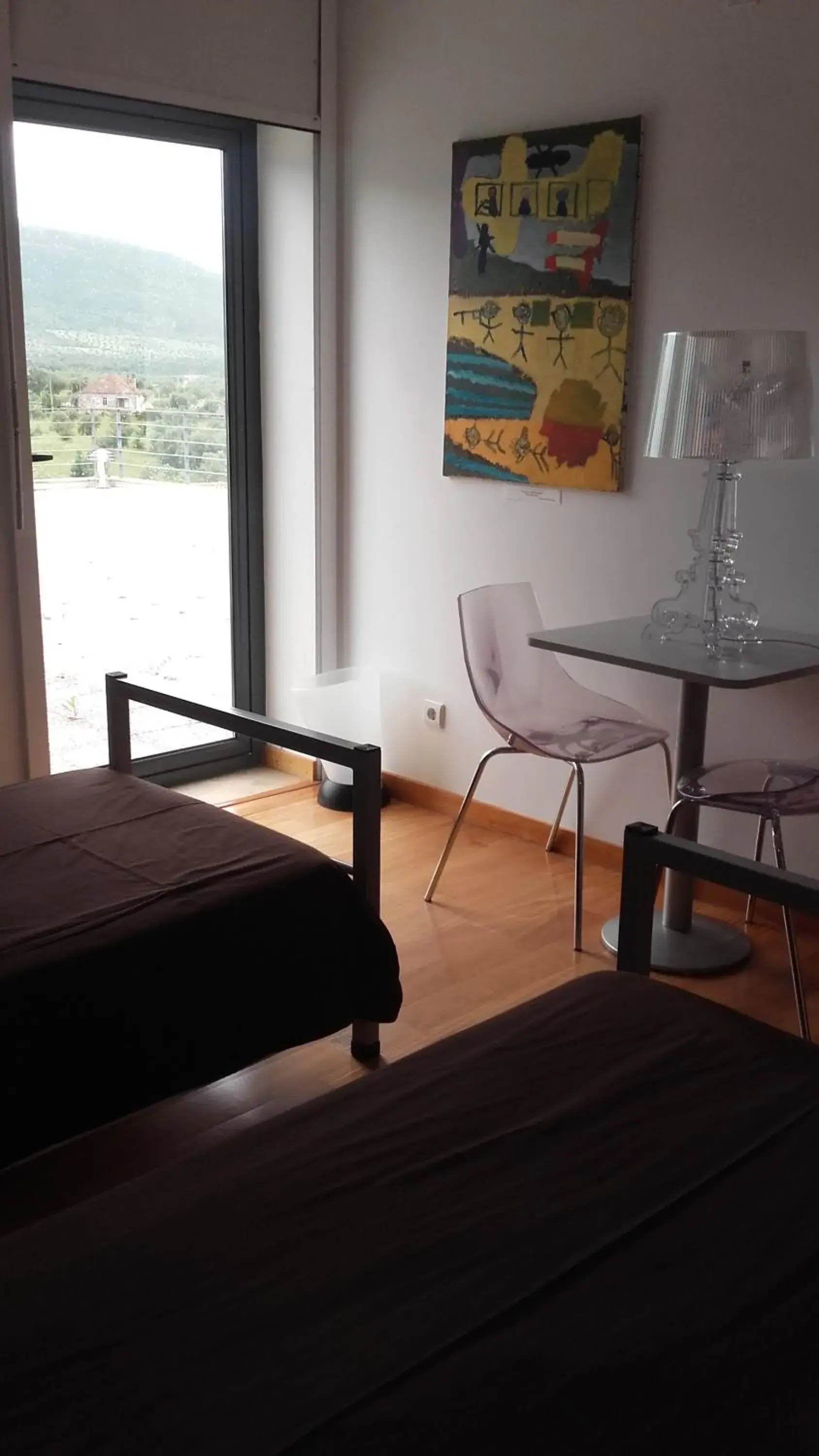 Family Room with Private Bathroom in HI Alvados - Pousada de Juventude Family Room with Private Bathroom in HI Alvados - Pousada de Juventude