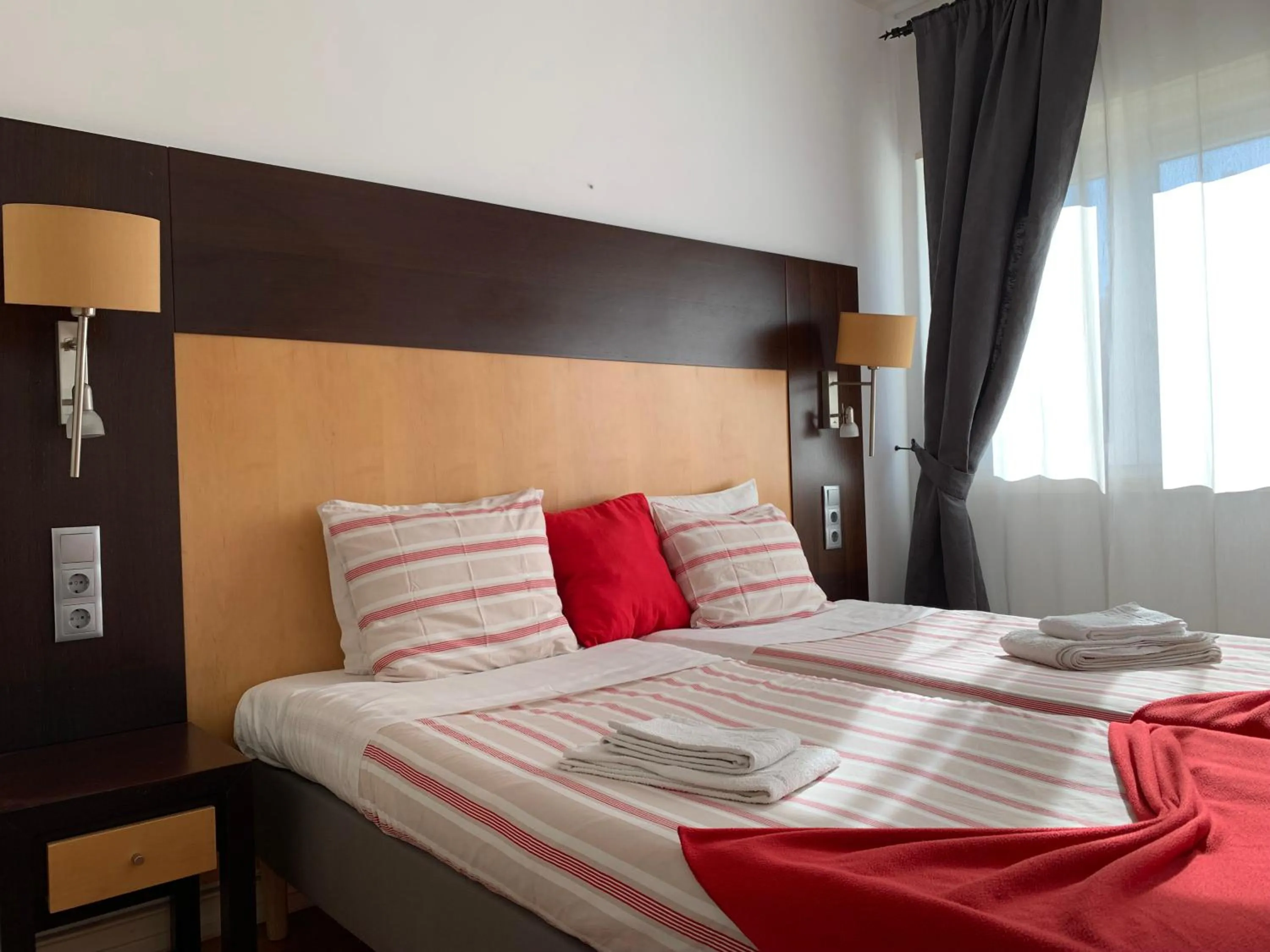 Decorative detail, Bed in Discovery Apartment Benfica