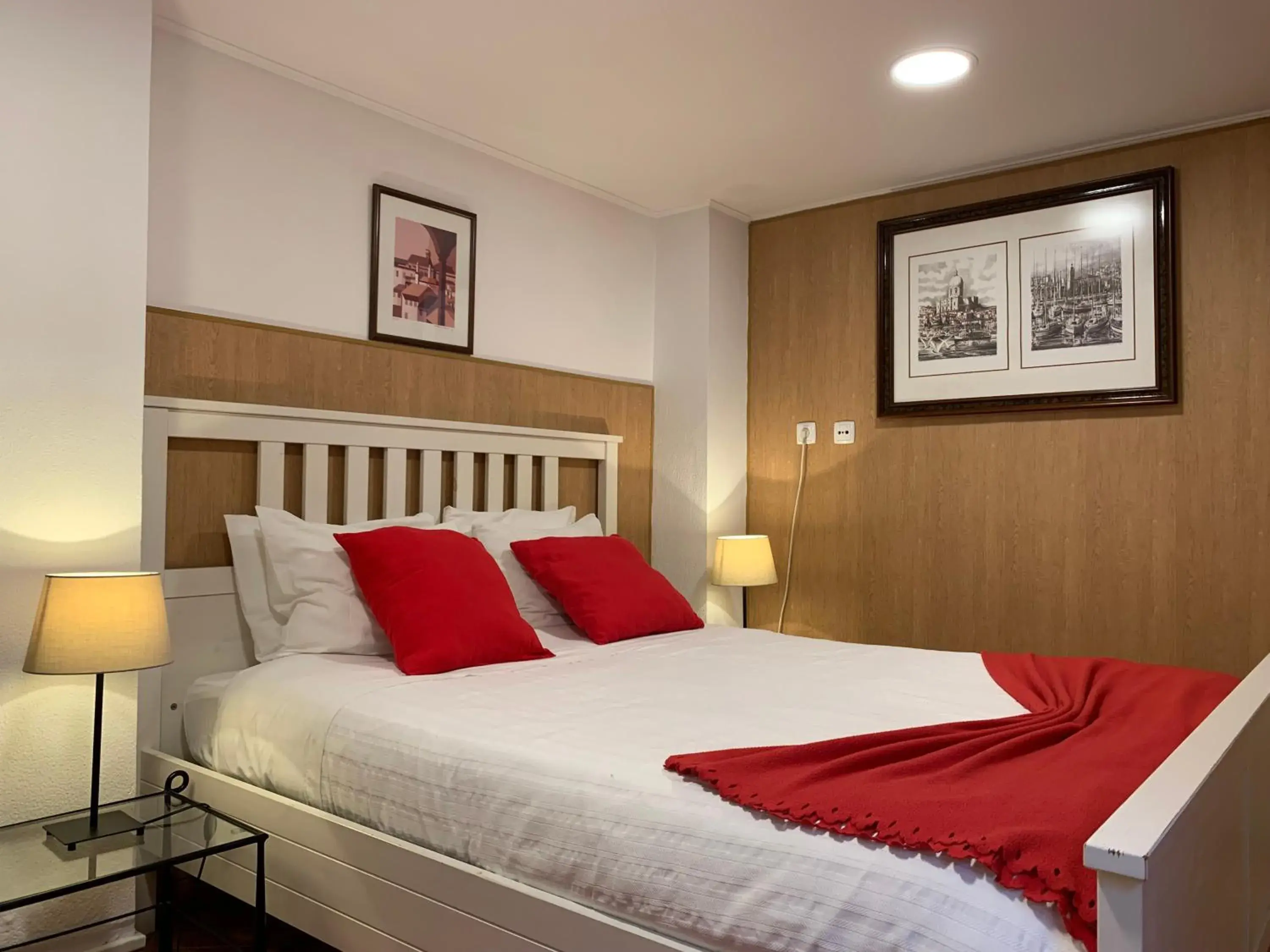 Double Room in Discovery Apartment Benfica Double Room in Discovery Apartment Benfica