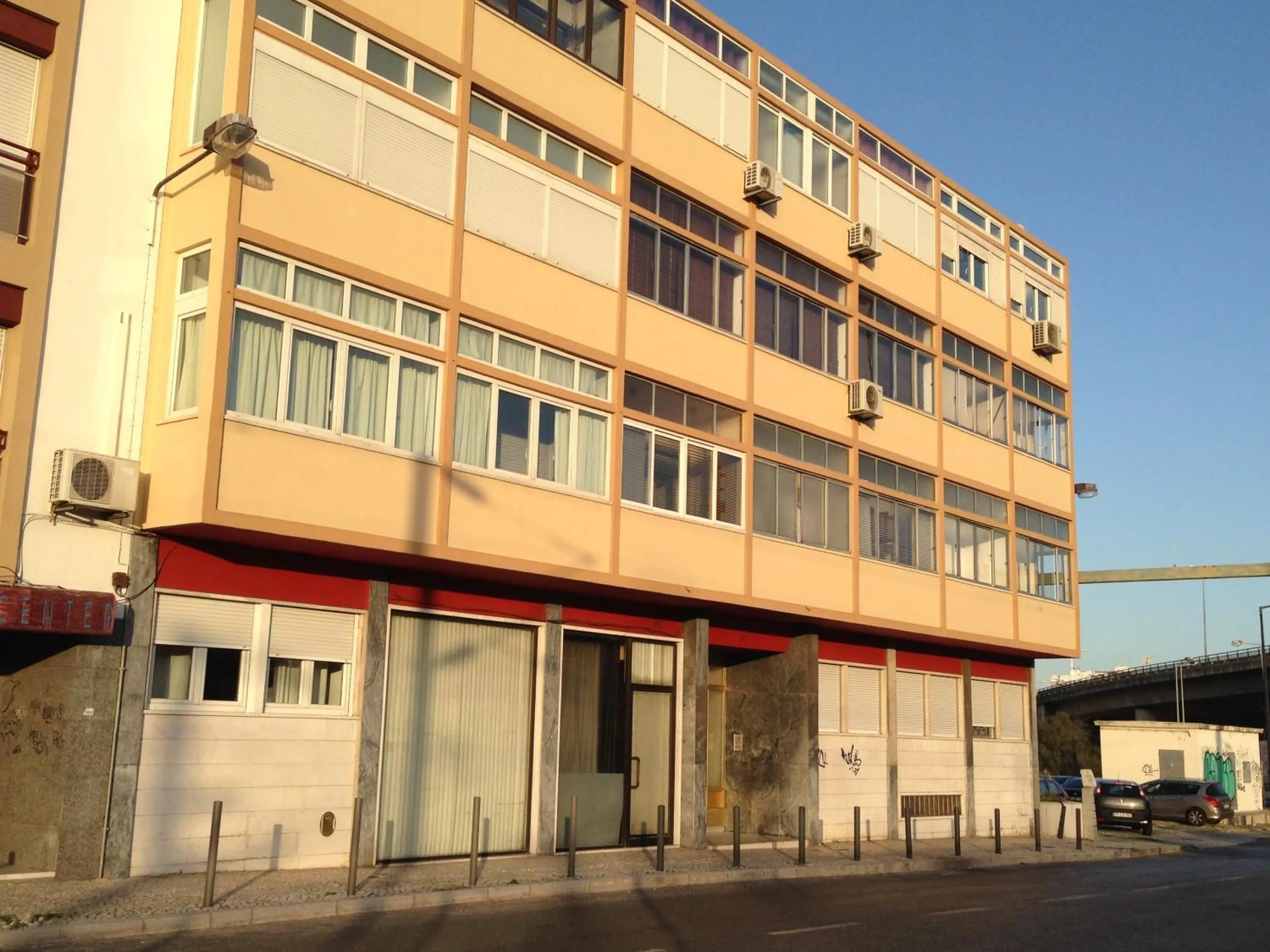 Property building in Discovery Apartment Benfica