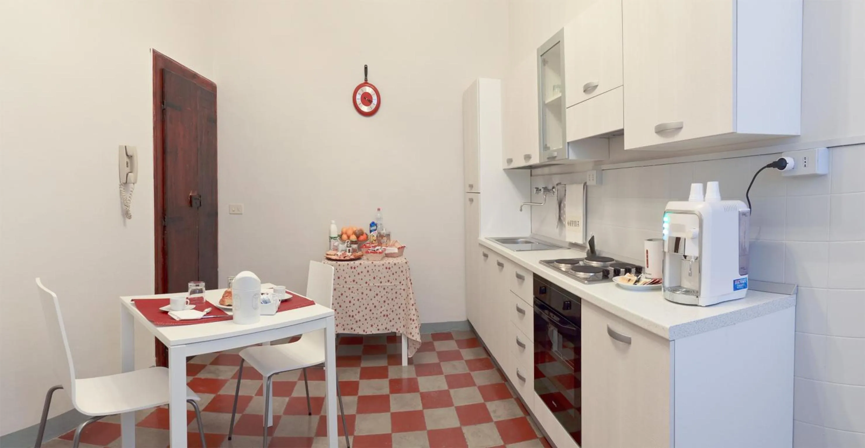 Communal kitchen in Dimora nel borgo