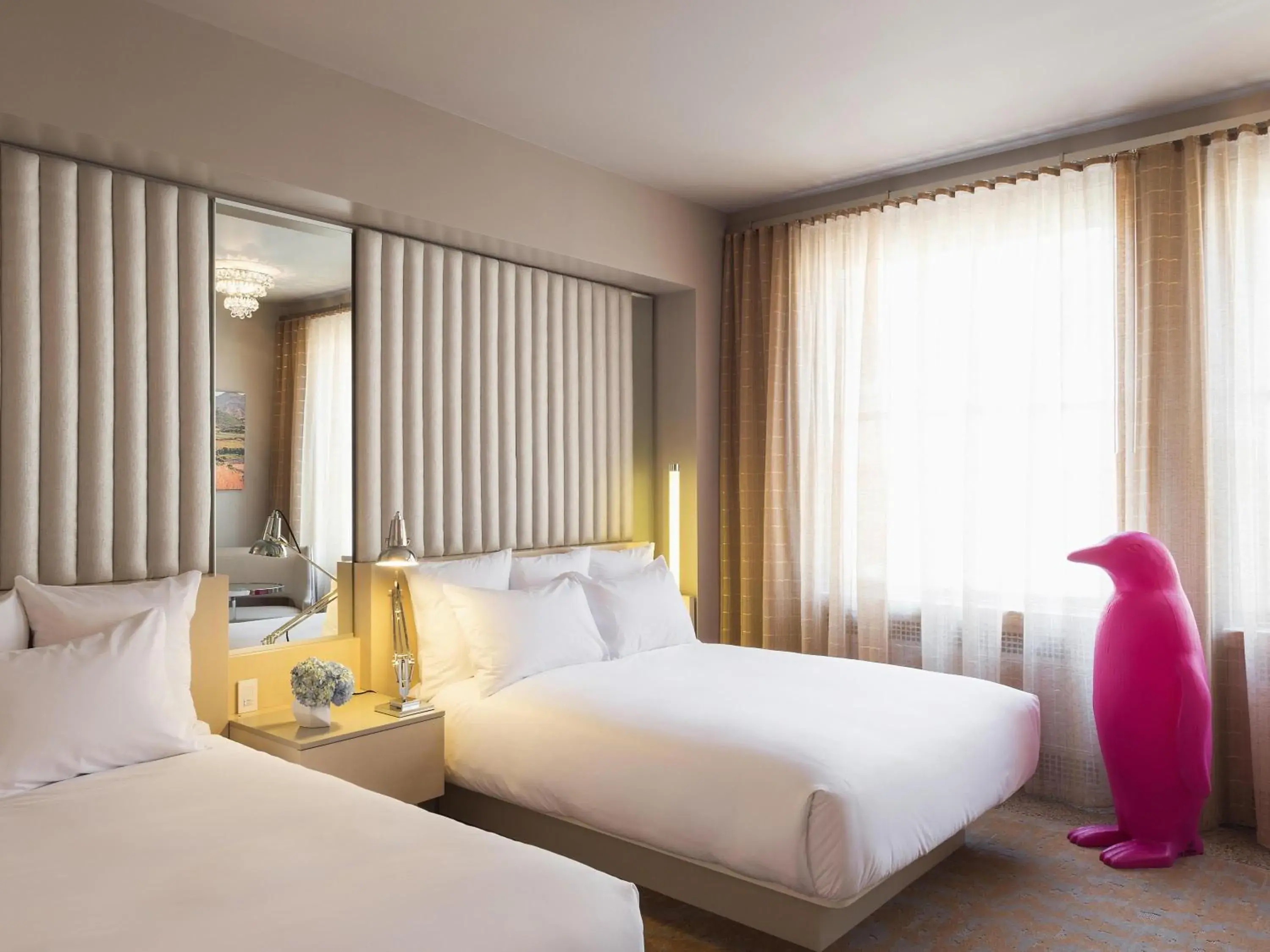 Deluxe Queen Room in 21c Museum Hotel Durham Deluxe Queen Room in 21c Museum Hotel Durham