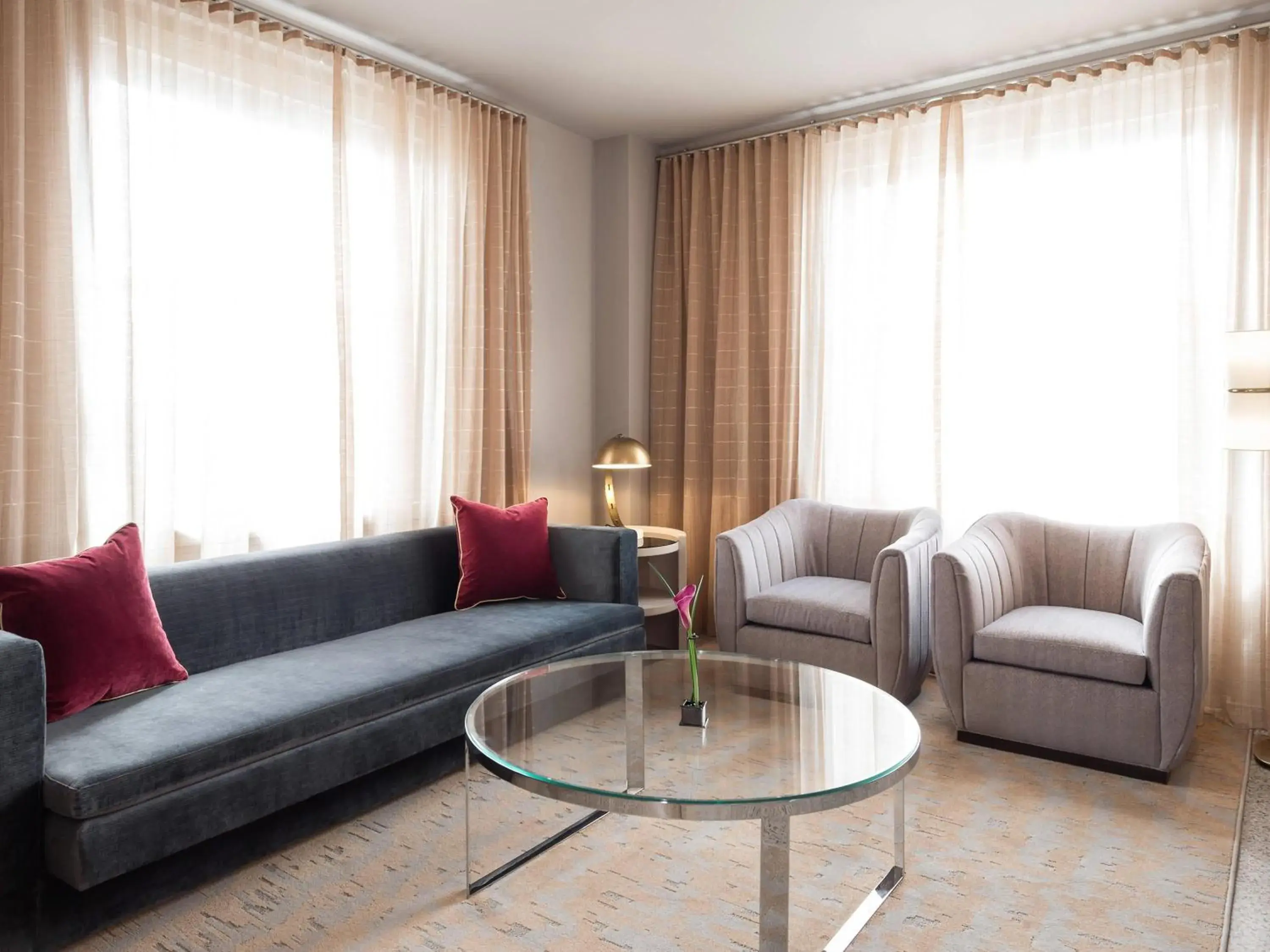 Suite in 21c Museum Hotel Durham Suite in 21c Museum Hotel Durham