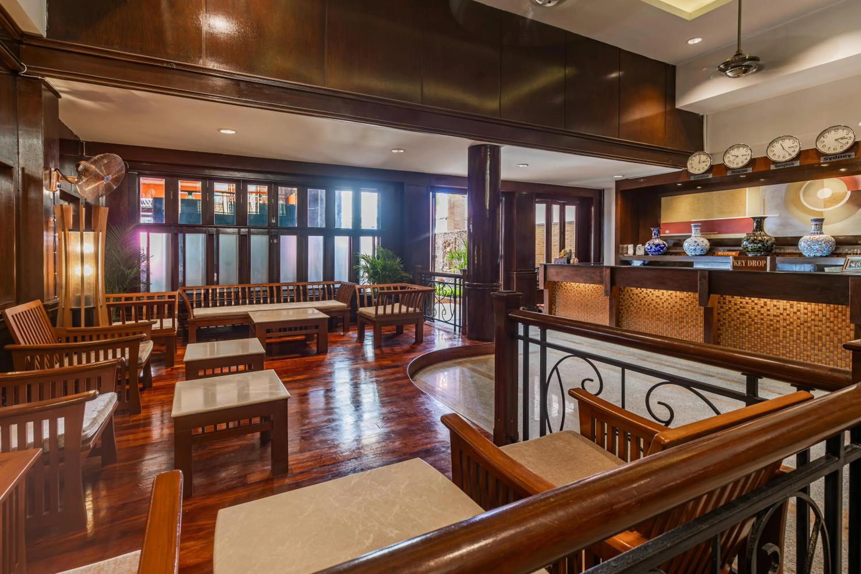 Lobby or reception in Rattana Karon Beach Hotel