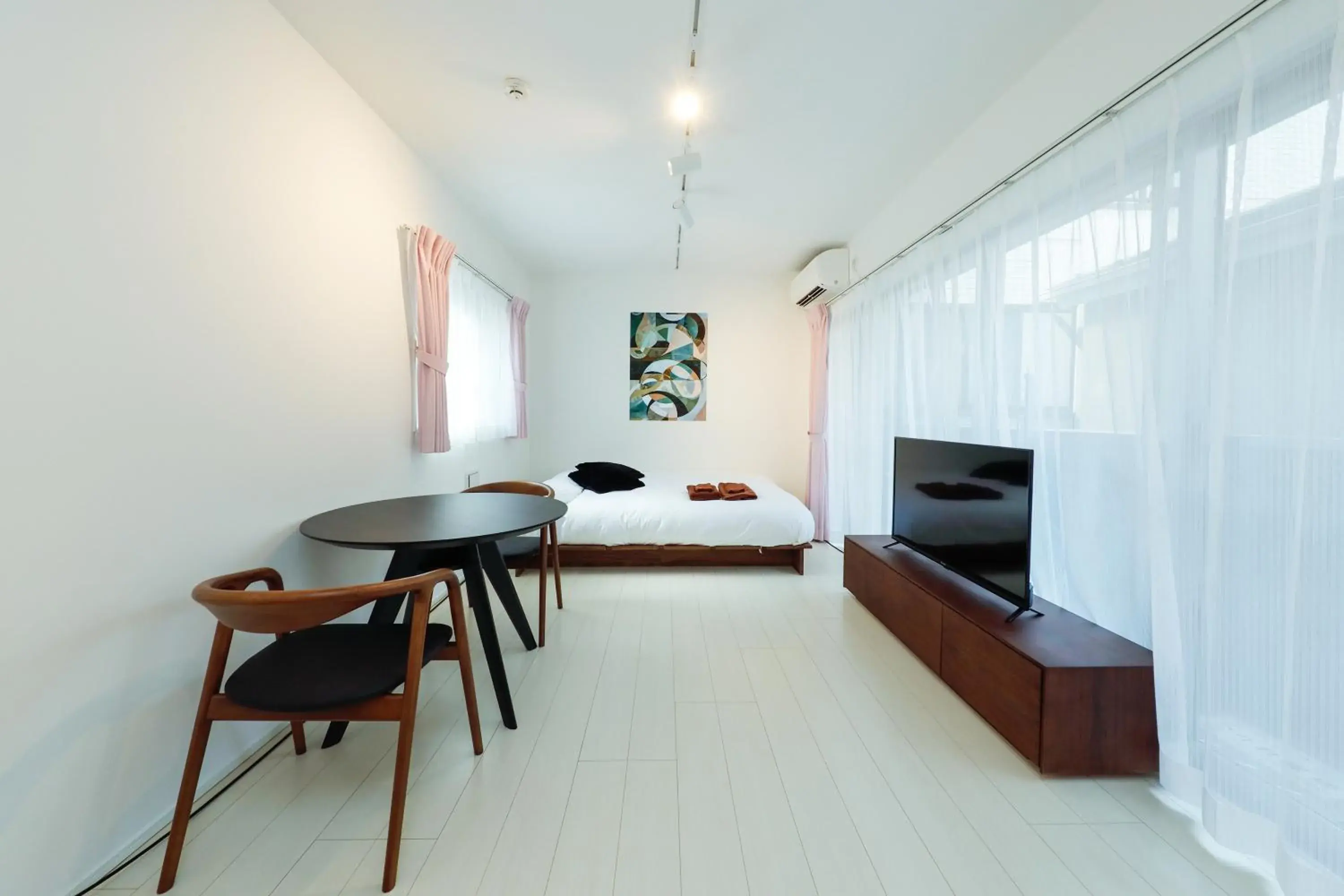 Apartment in Gran Duo Shirokane by Tranova Apartment in Gran Duo Shirokane by Tranova