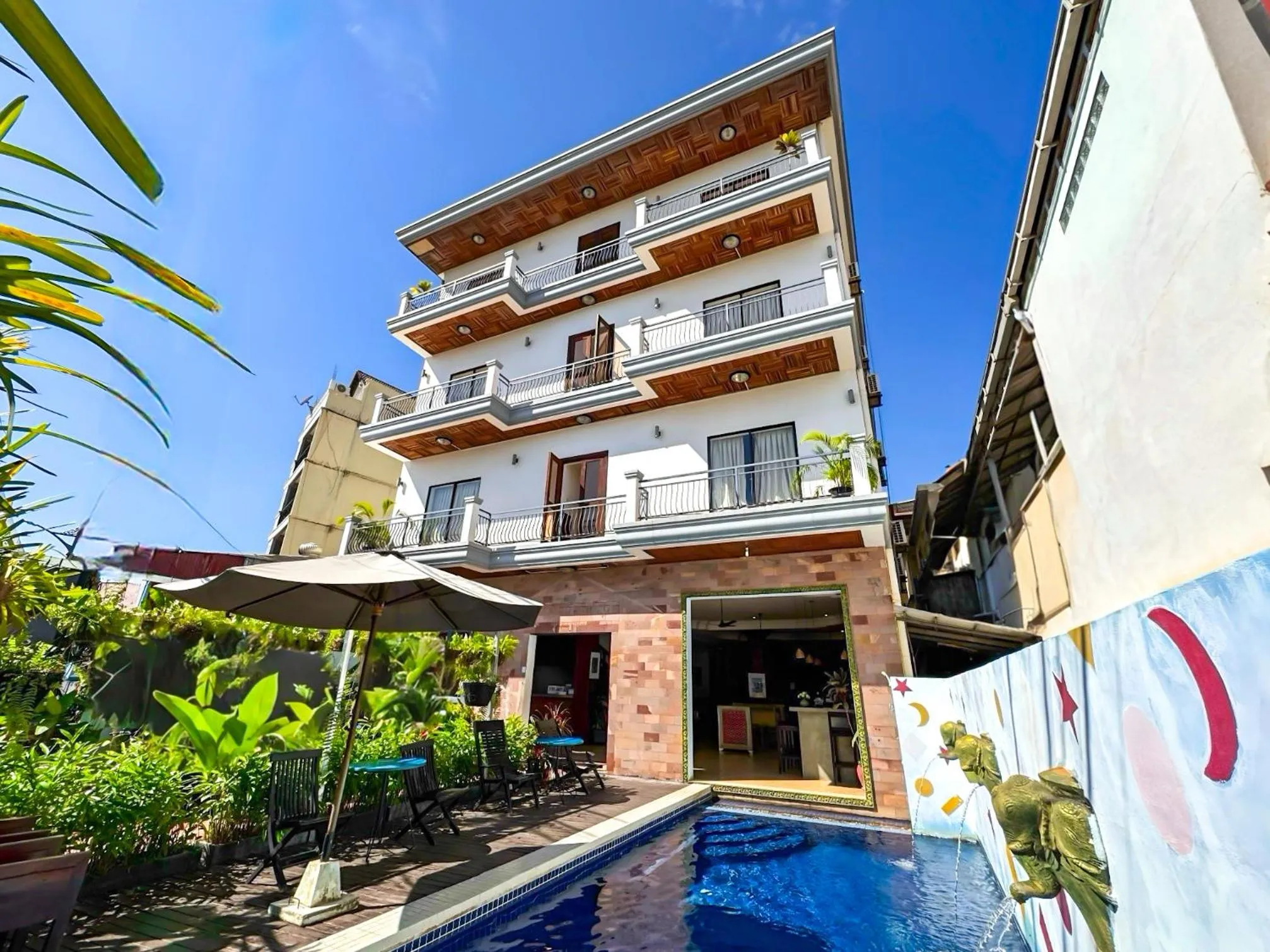 Property building in VPlus Hotel