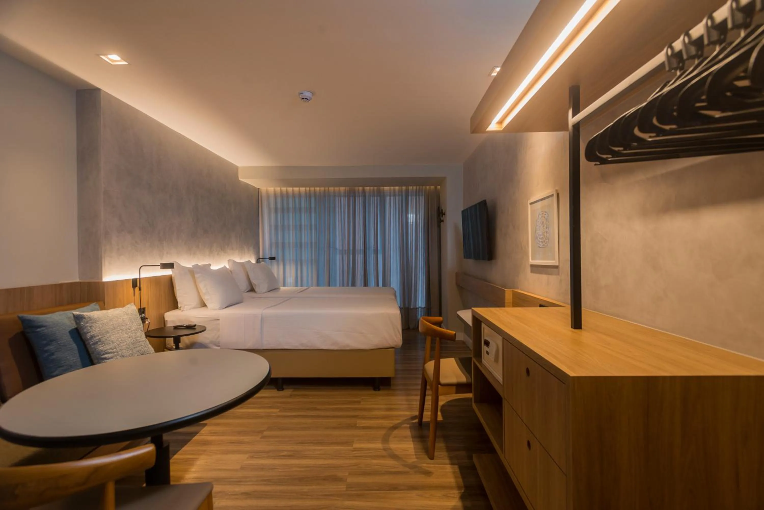 Photo of the whole room, Bed in Hotel Luzeiros Fortaleza