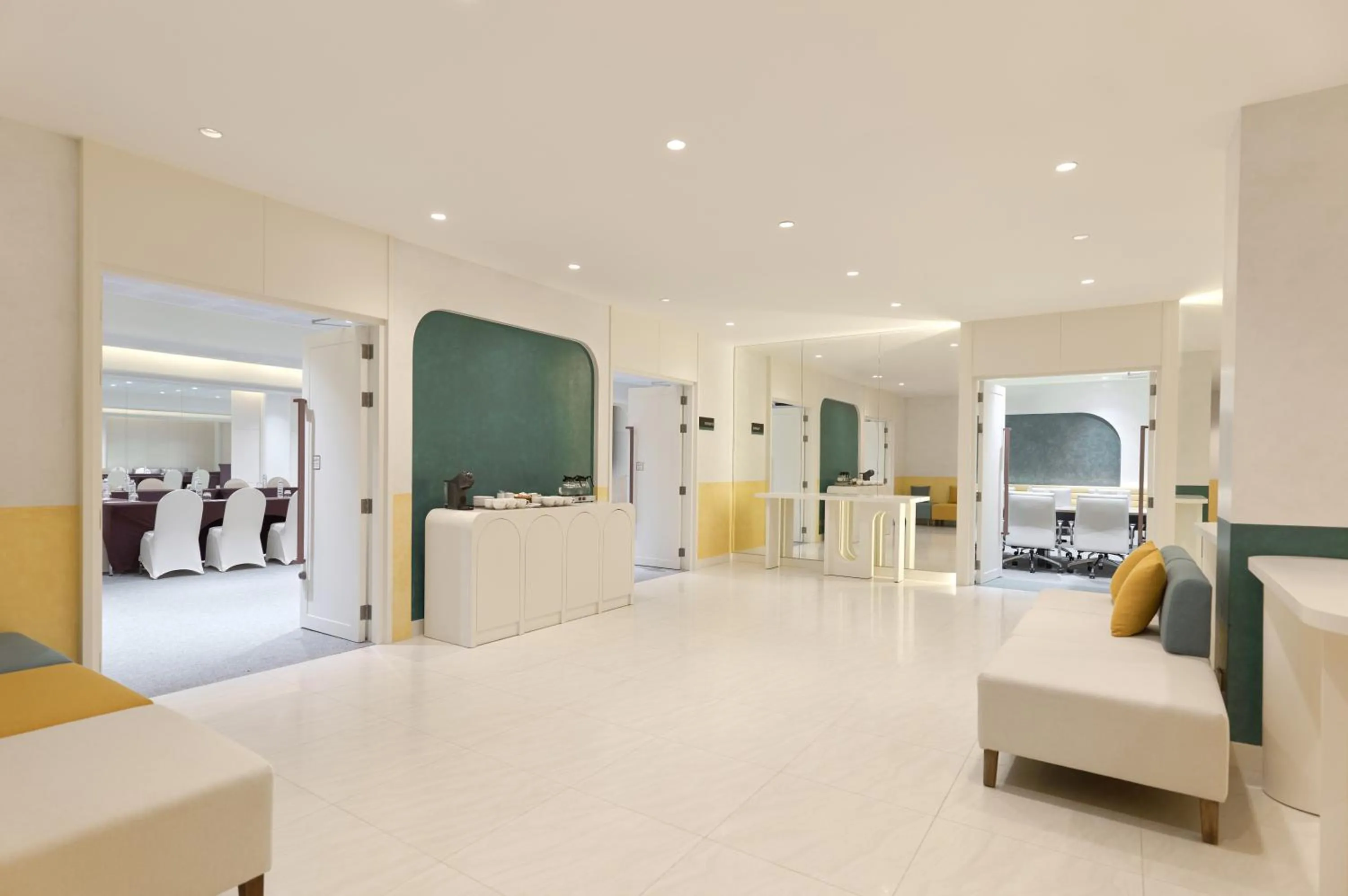 Meeting/conference room in Marni Pattaya