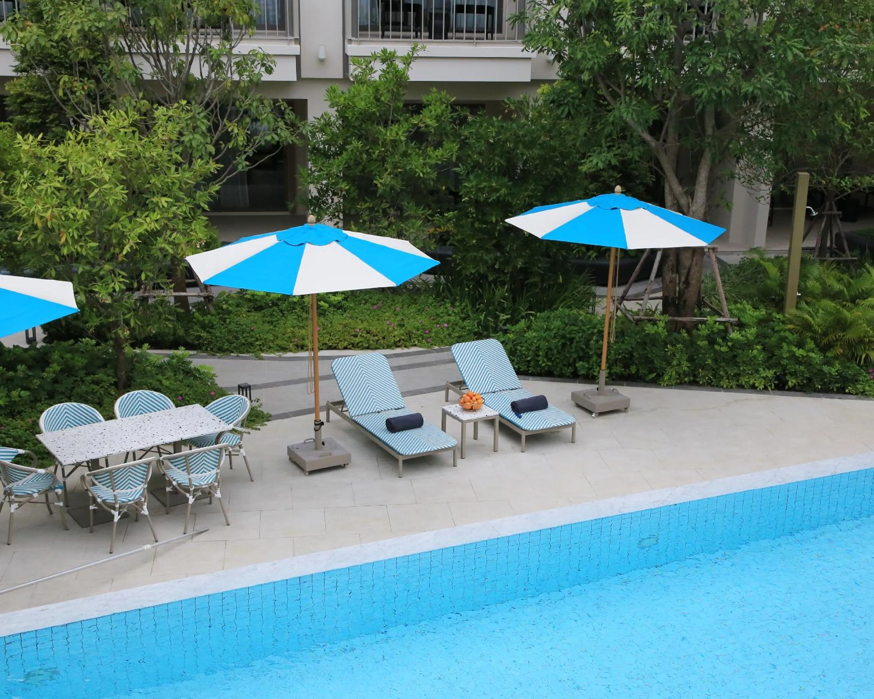 Swimming pool in Marni Pattaya