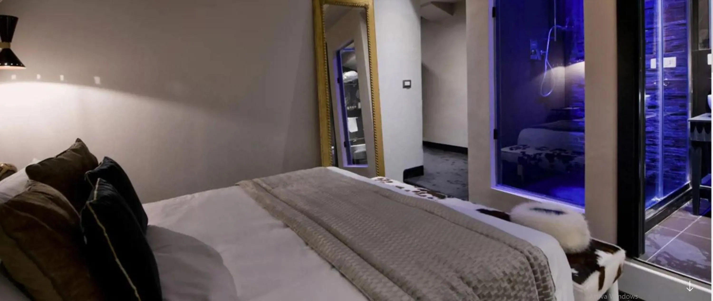 Bed in HT6 Hotel Roma