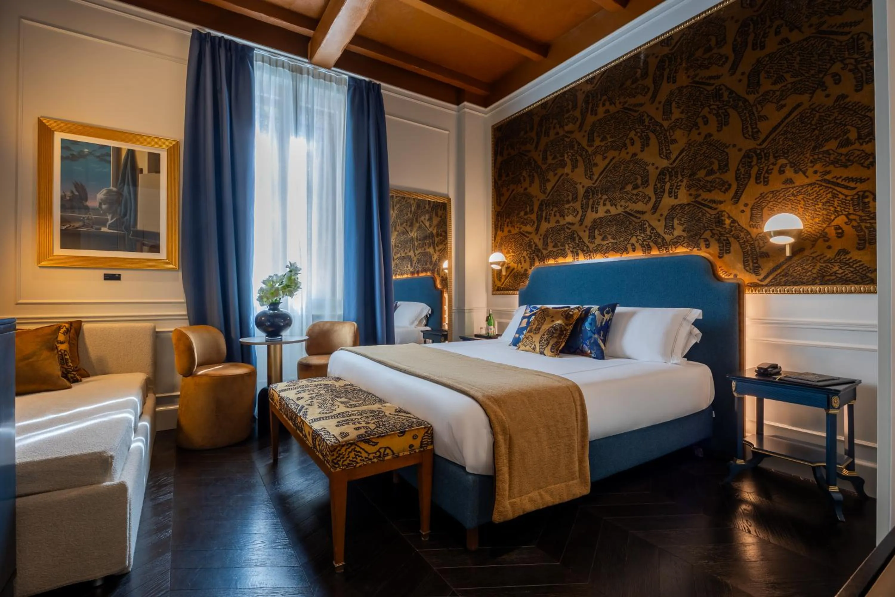 Bed in HT6 Hotel Roma