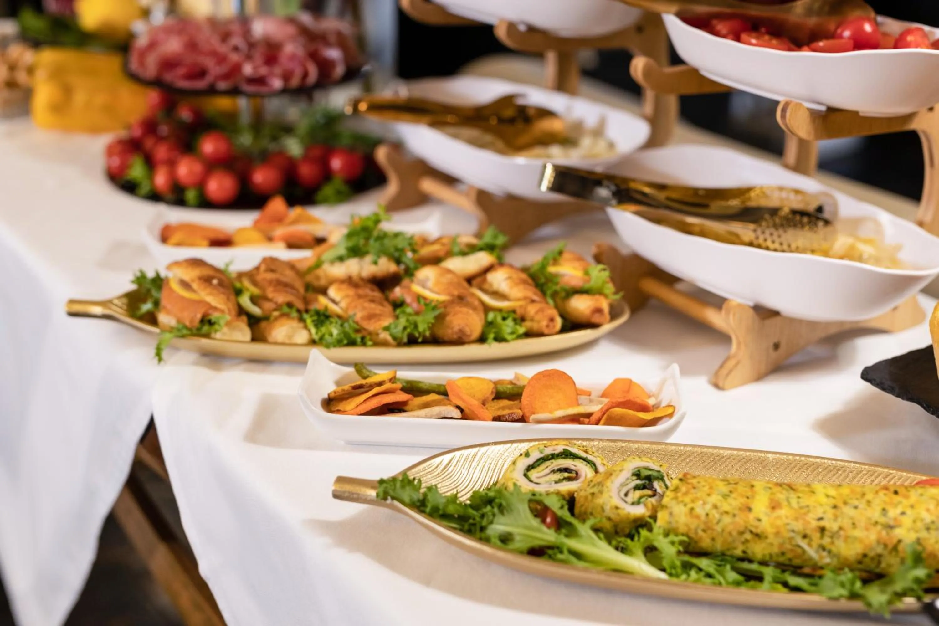 Buffet breakfast in HT6 Hotel Roma