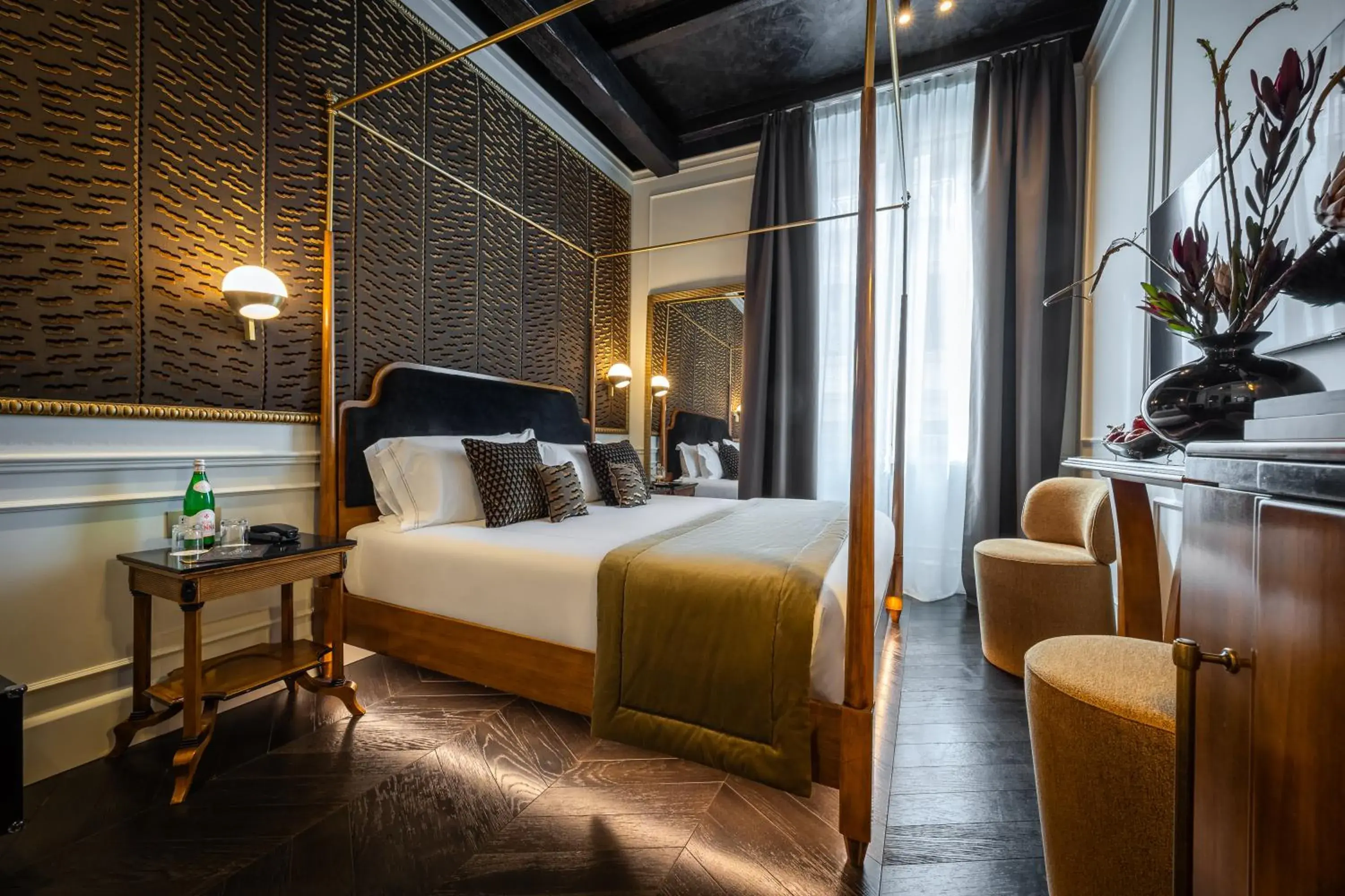 Photo of the whole room, Bed in HT6 Hotel Roma Photo of the whole room, Bed in HT6 Hotel Roma