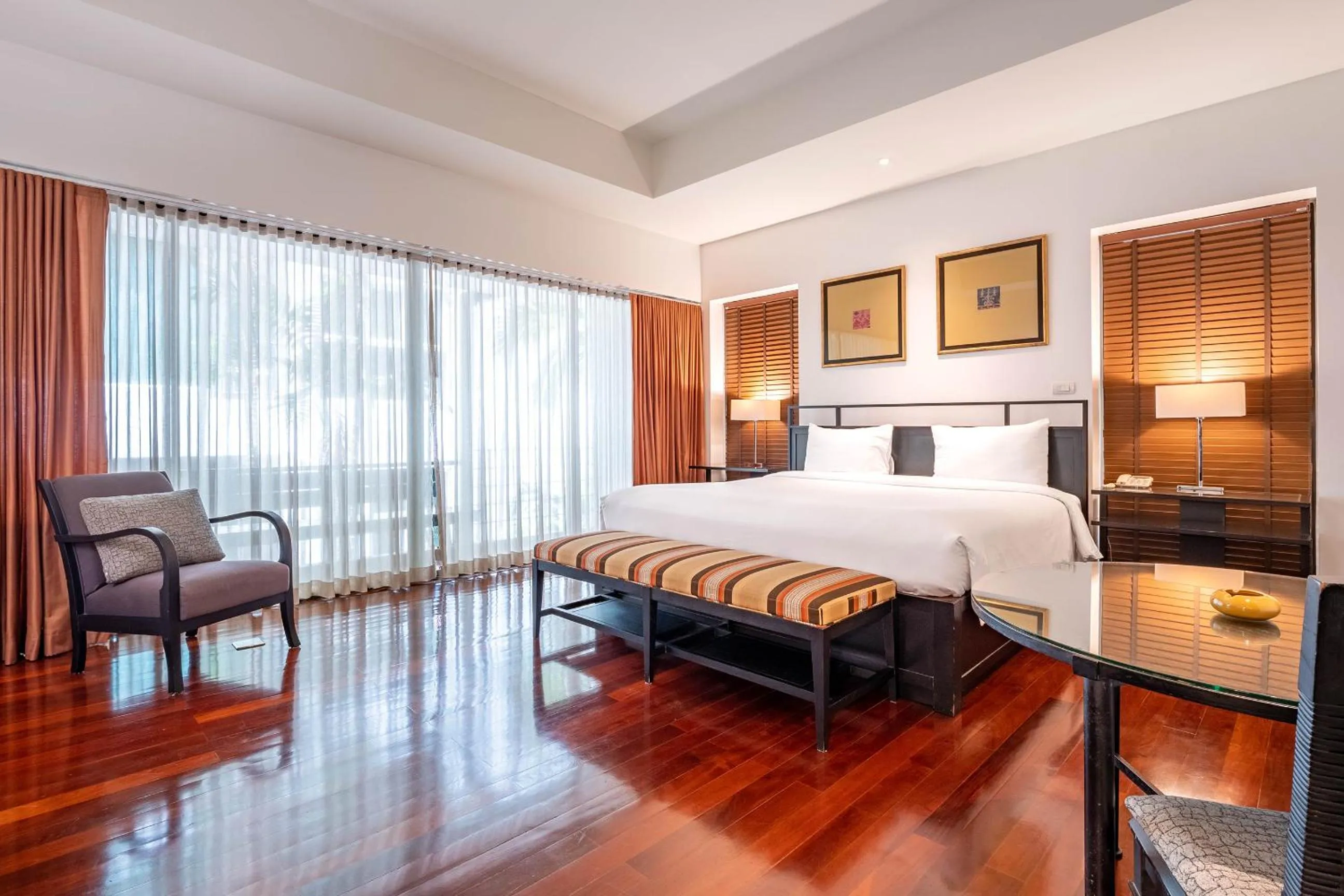 Bed in Luxe Residence