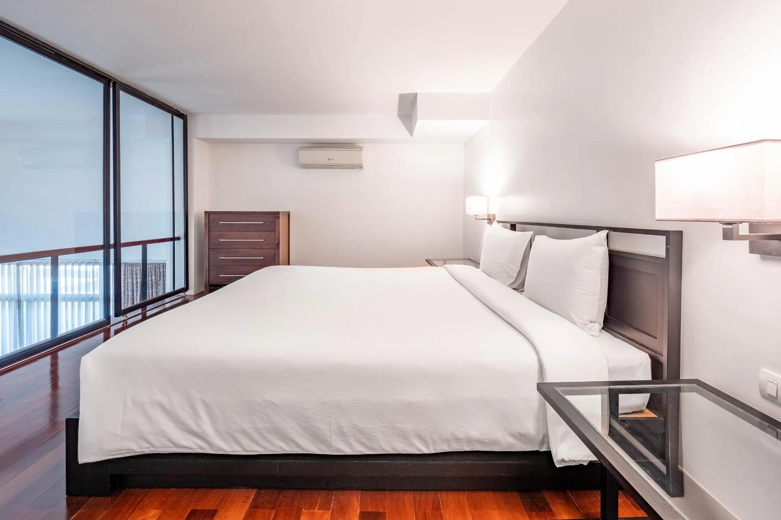 Bed in Luxe Residence