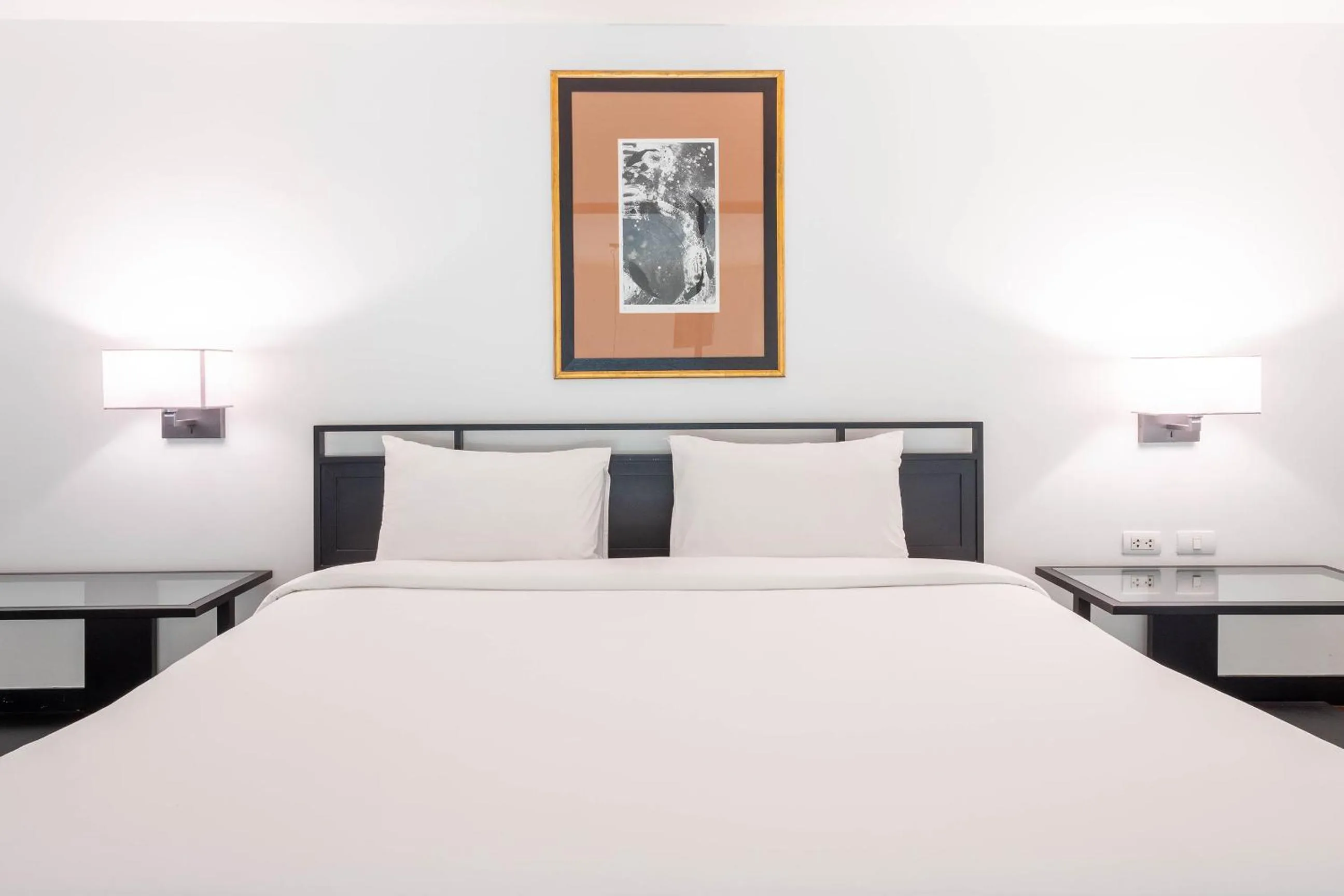 Bed in Luxe Residence