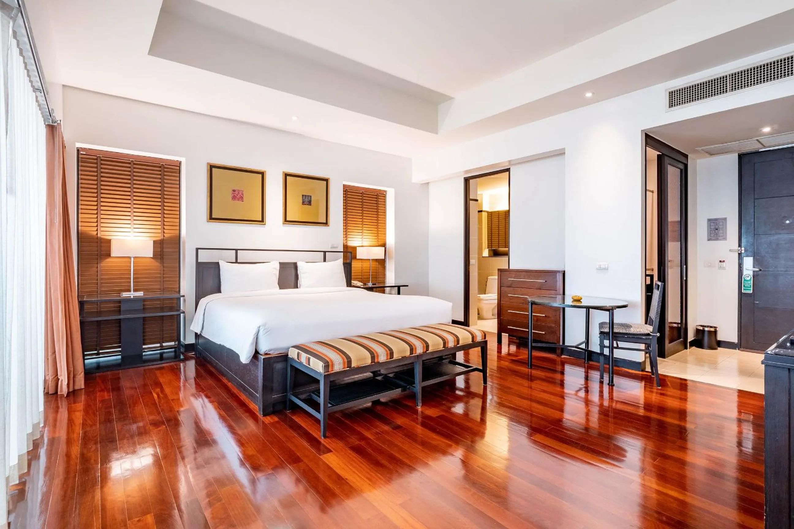 Bed in Luxe Residence