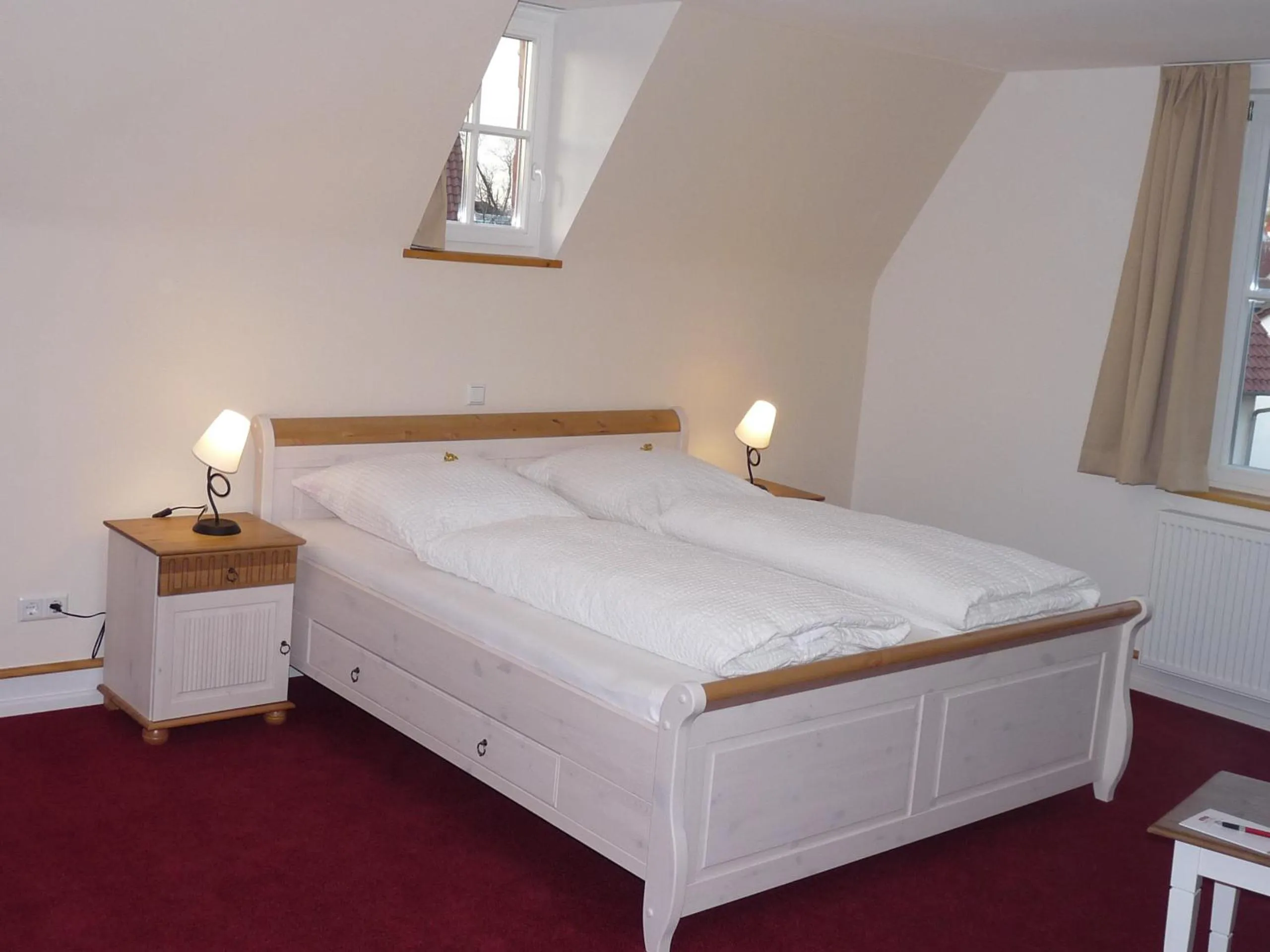 Photo of the whole room, Bed in Gästehaus "Unsere Stadtvilla" Hechingen