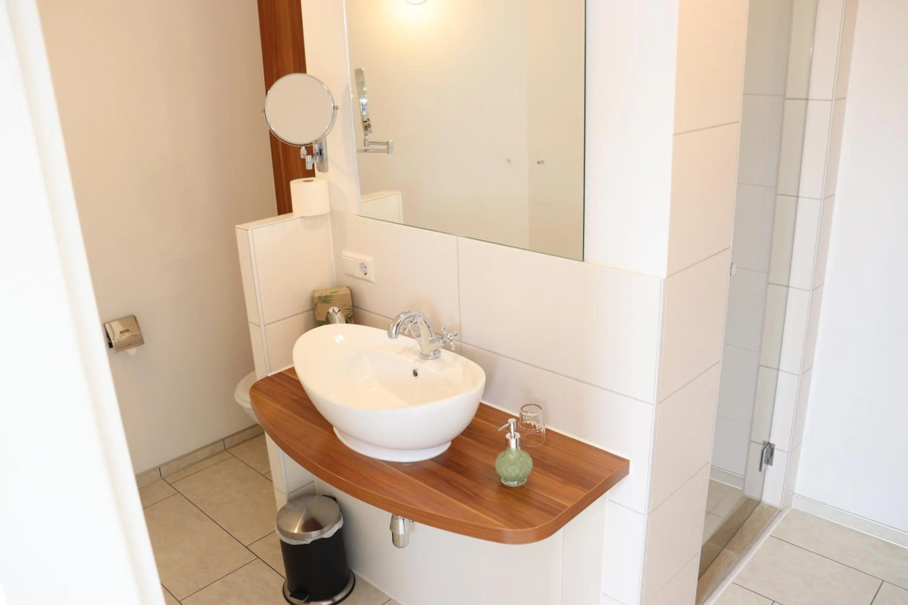 Bathroom in Gästehaus "Unsere Stadtvilla" Hechingen