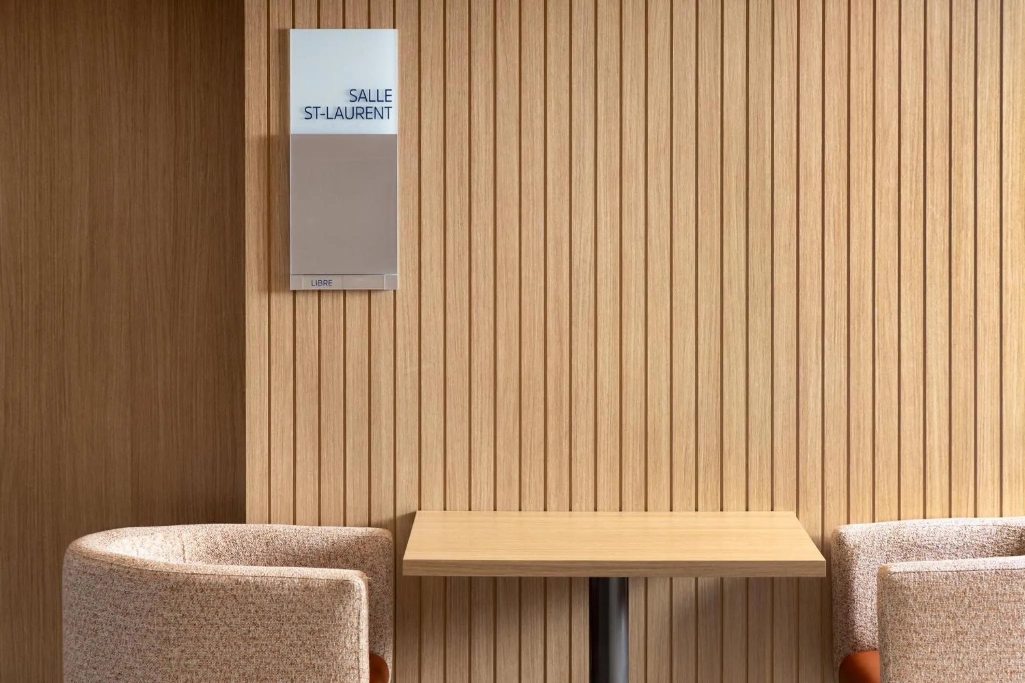 Property building in Holiday Inn Express Montreal Airport - St-Laurent by IHG