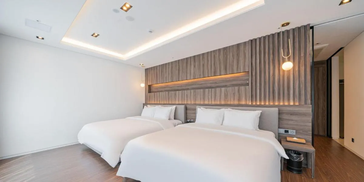 Bed in The hound hotel bandalseom2