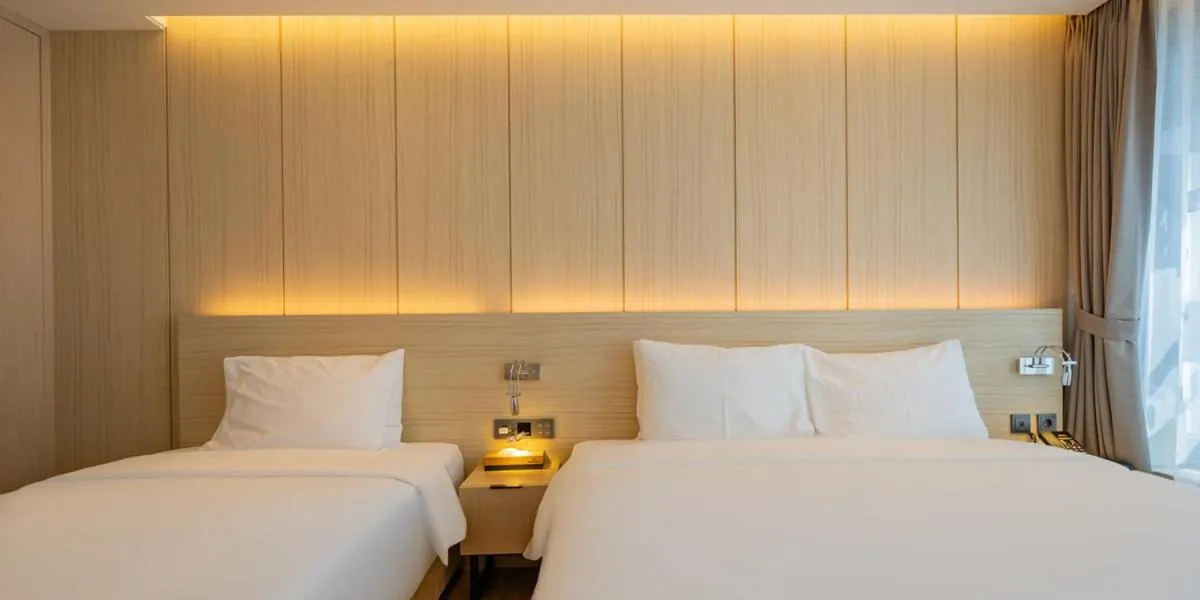 Bed in The hound hotel bandalseom2