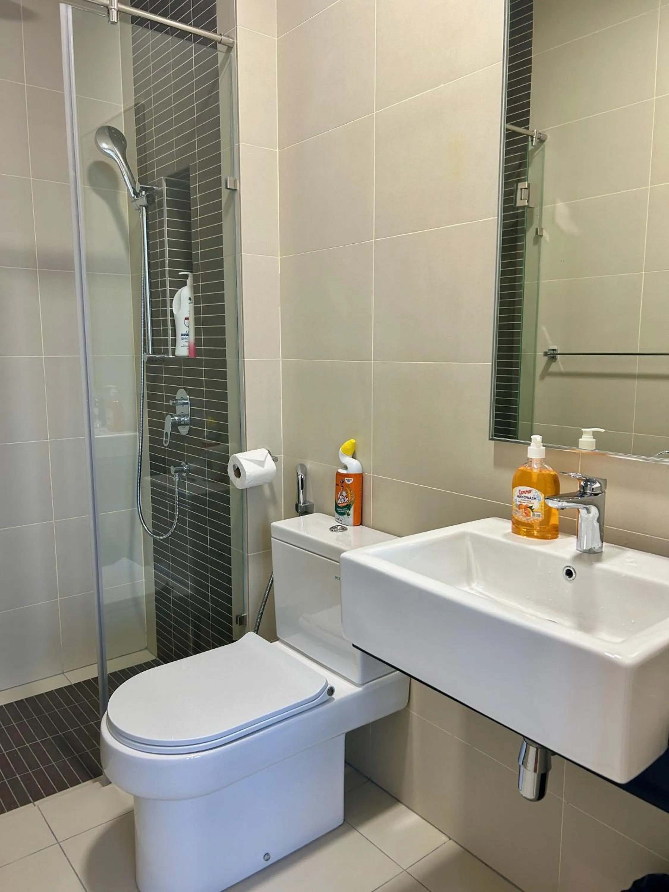 Shower in KL Central 33rd Floor KLCC view