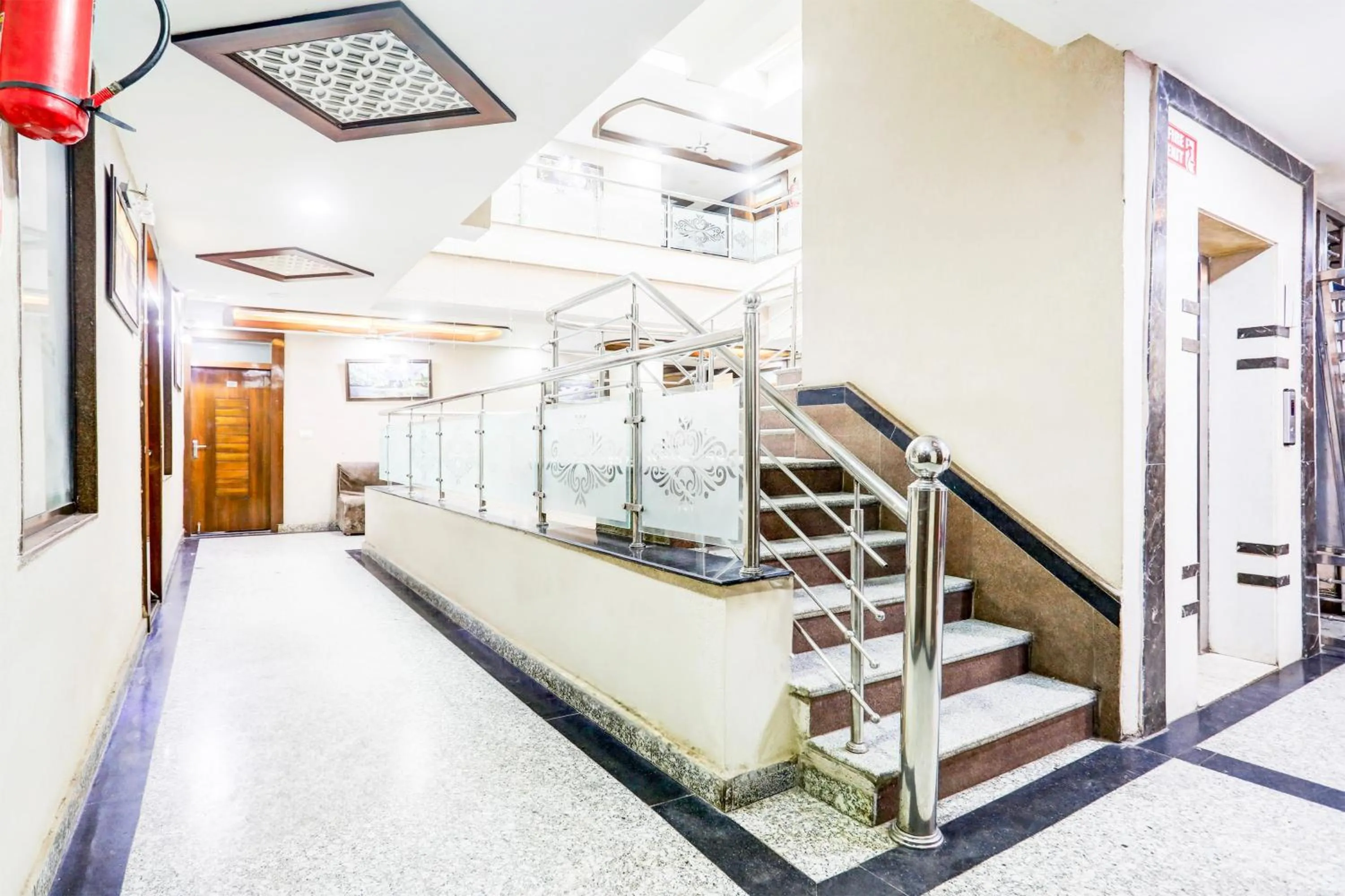 Lobby or reception in Super Collection O Kampoo Tiraha Road Formerly Siddhi Vinayak
