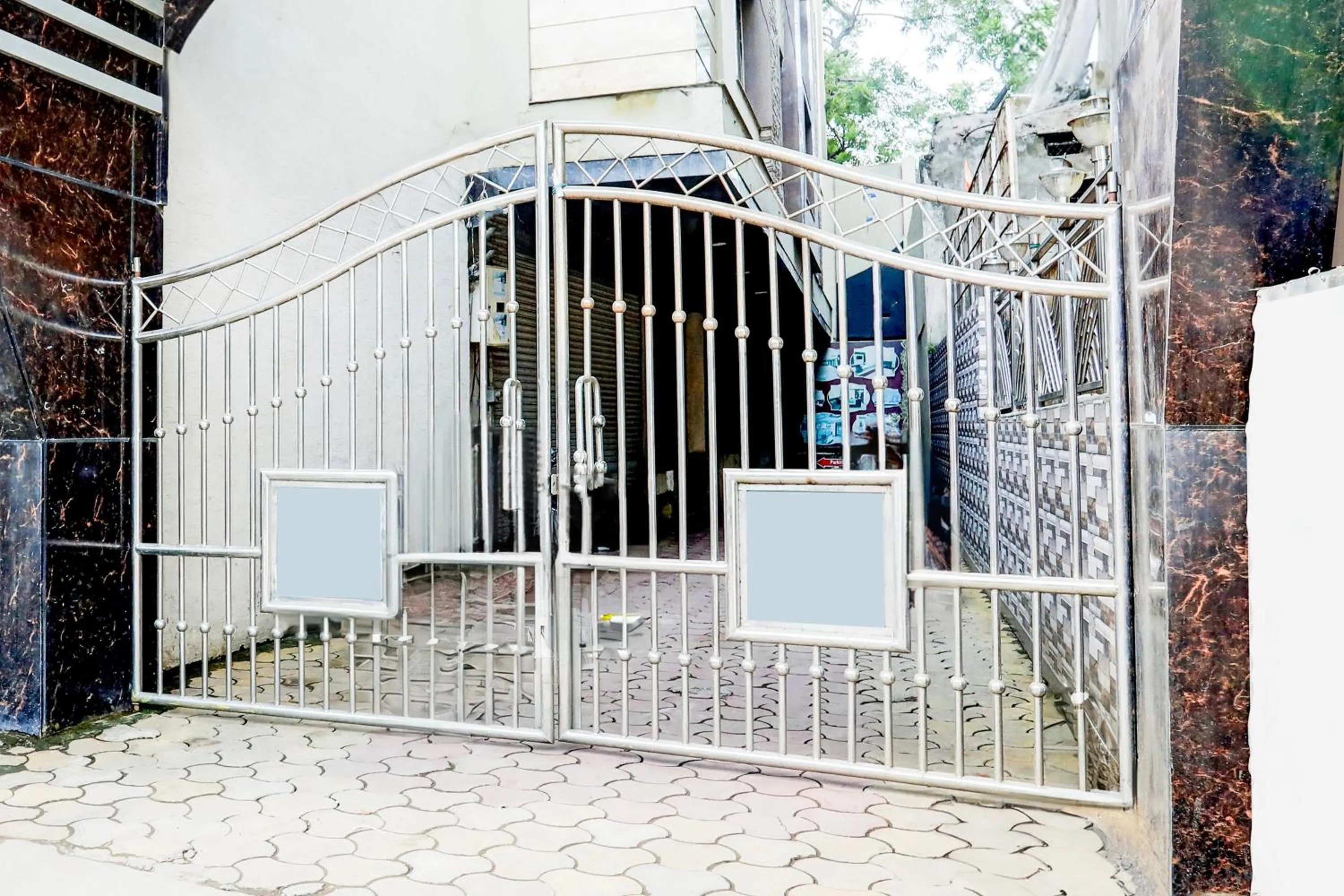 Facade/entrance in Super Collection O Kampoo Tiraha Road Formerly Siddhi Vinayak