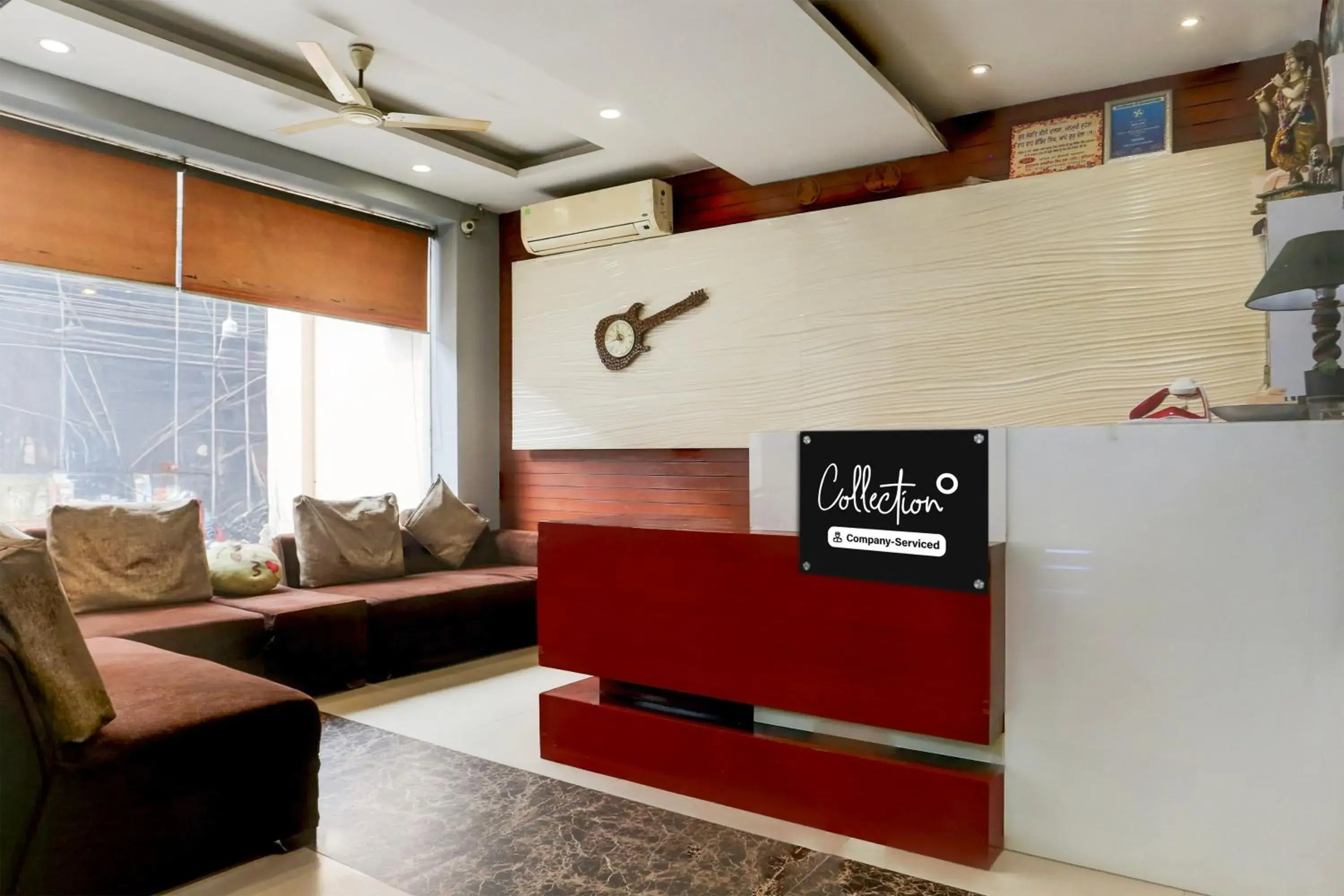 Lobby or reception in Super Collection O Railway Station Road Near Clock Tower Lobby or reception in Super Collection O Railway Station Road Near Clock Tower