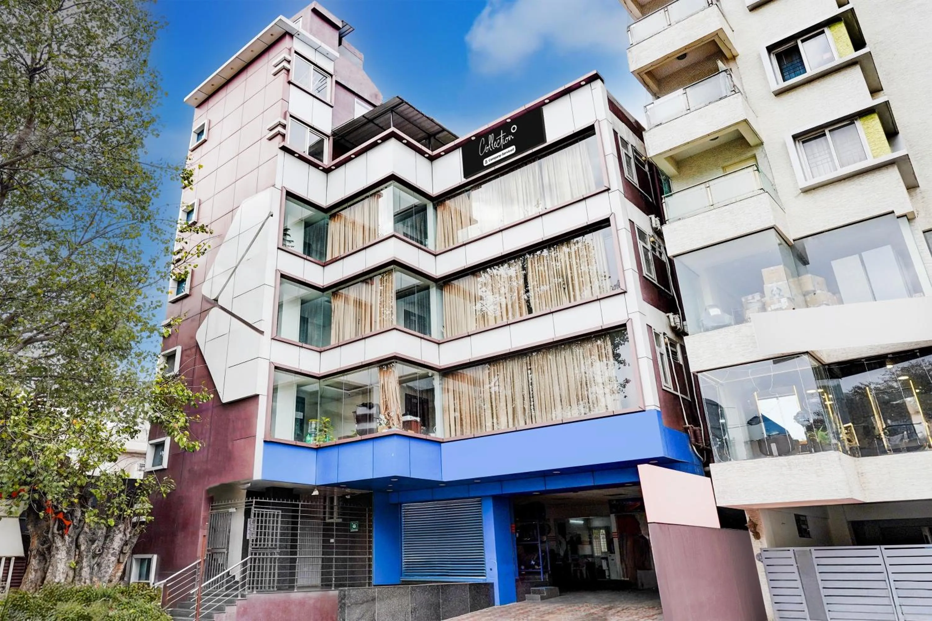 Facade/entrance in Super Collection O Banaswadi