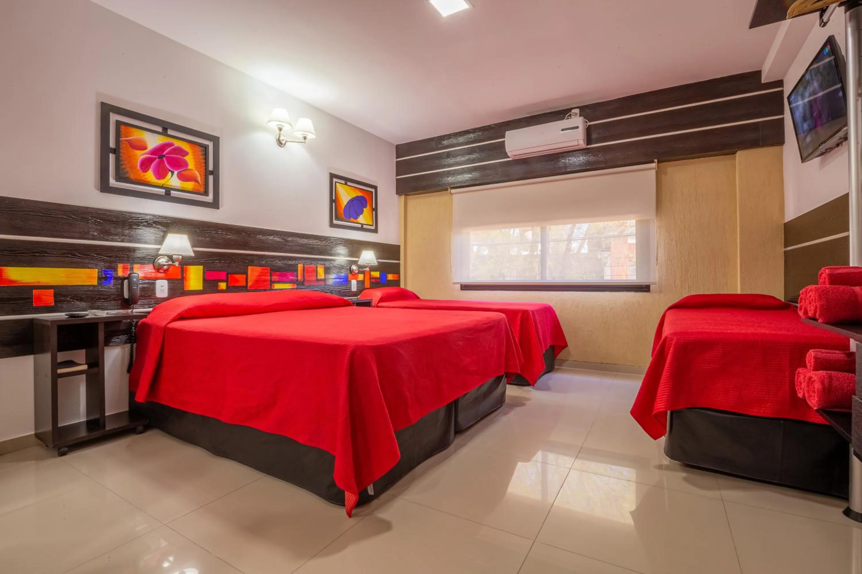 Photo of the whole room, Bed in Hotel Calimera