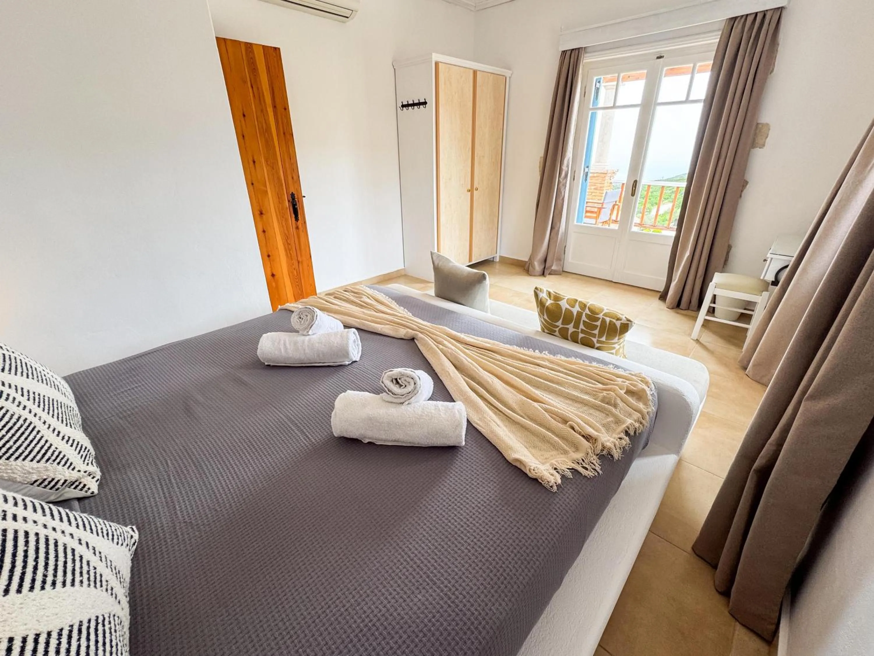 Bed in Ionian Villas