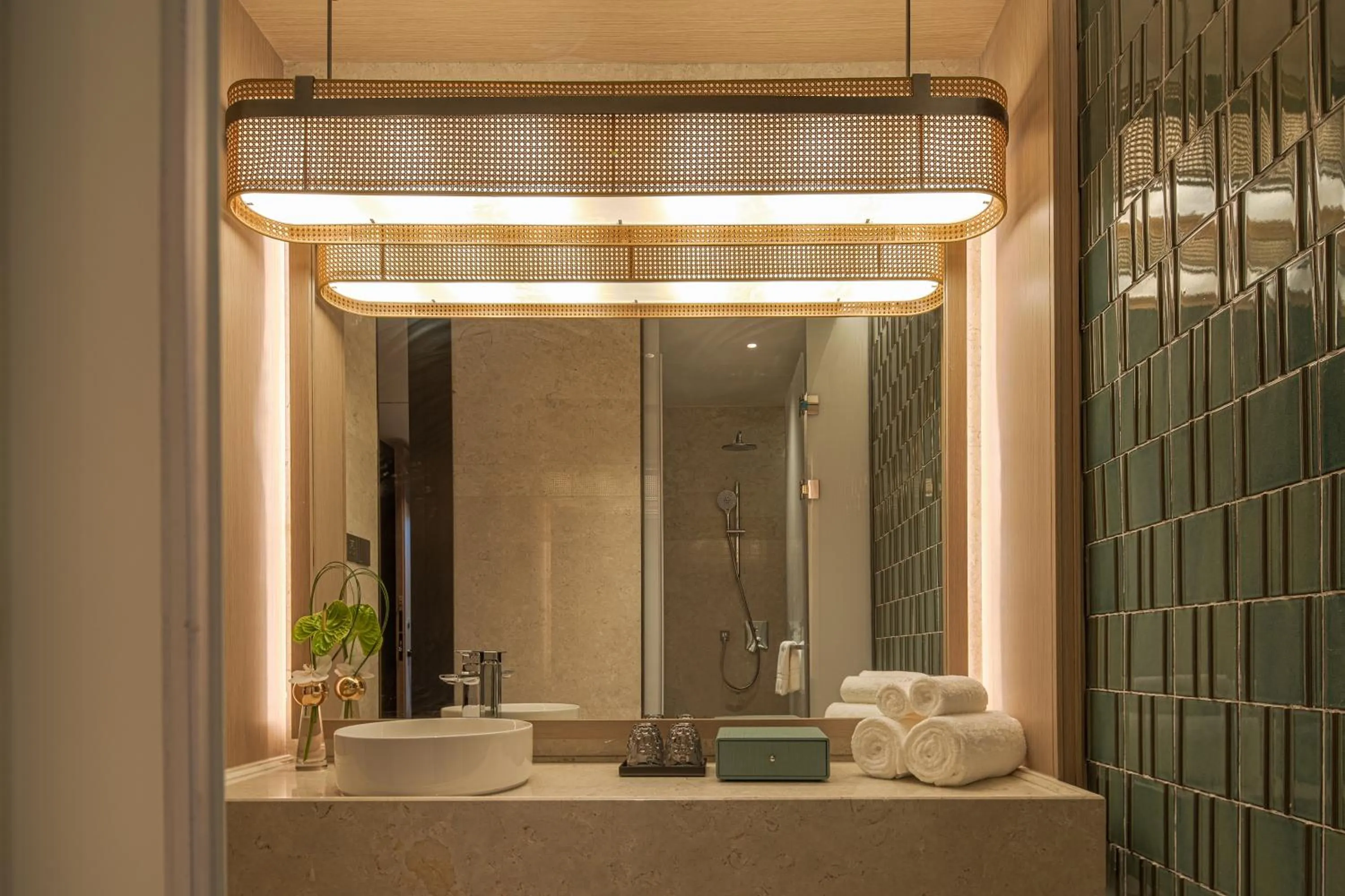 Shower in Chengdu Expo Waterfall Hotel - MGallery Collection