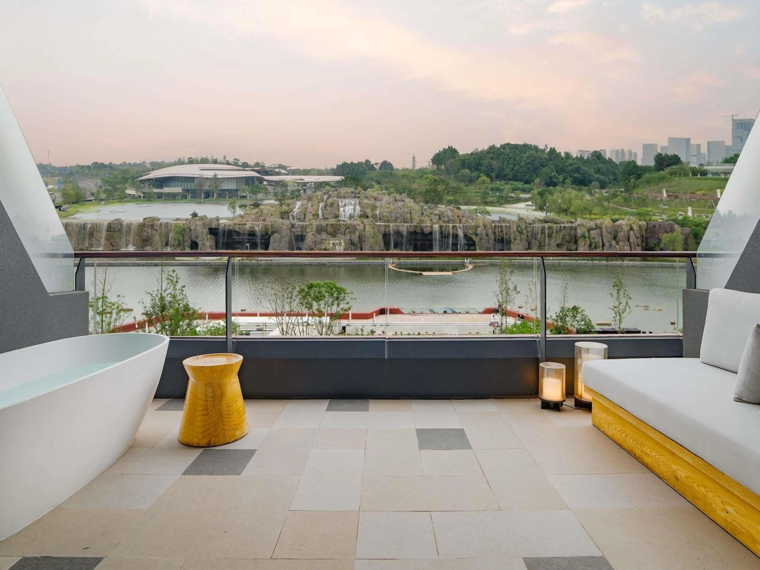 Bedroom in Chengdu Expo Waterfall Hotel - MGallery Collection