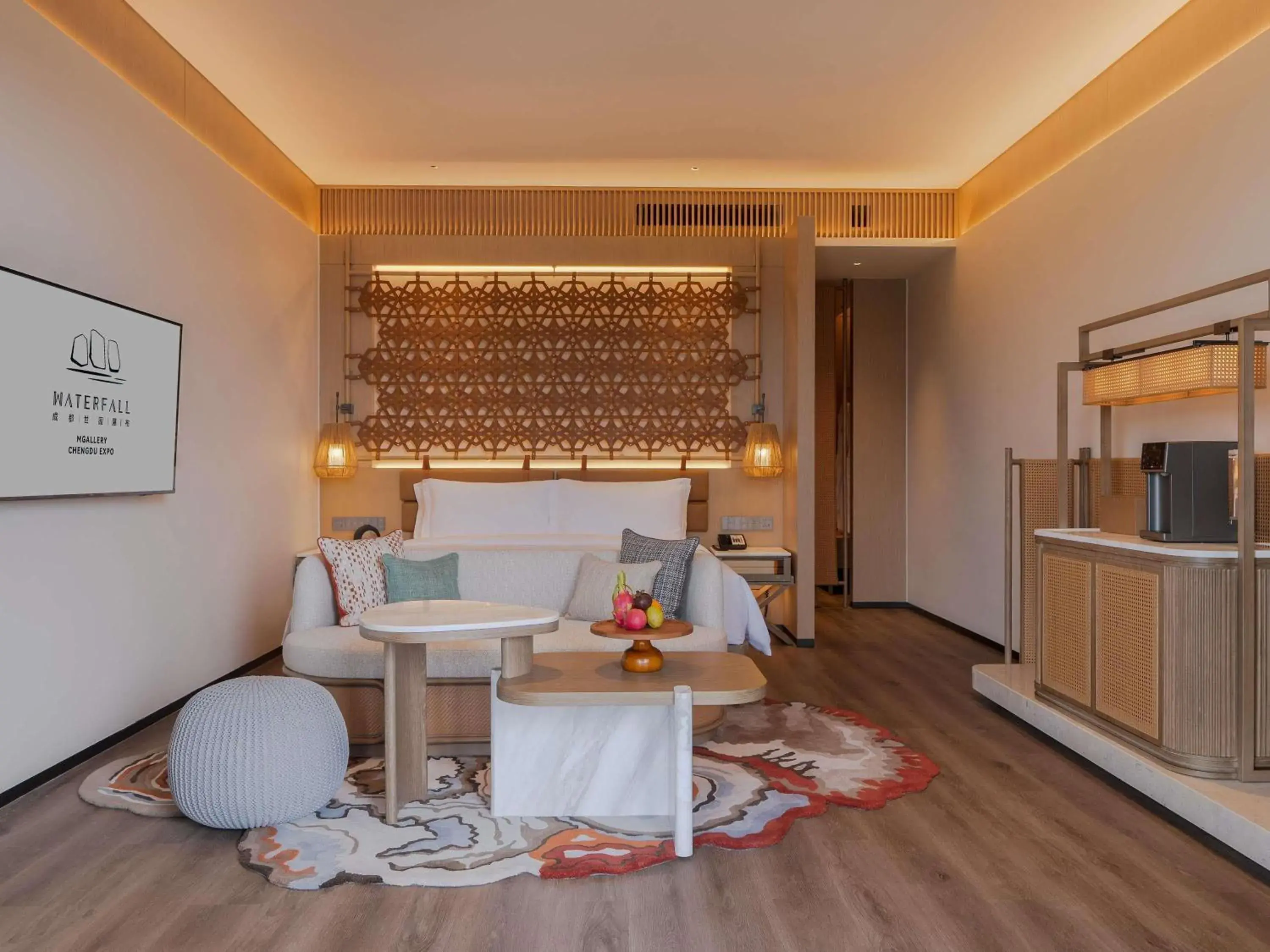 Bedroom in Chengdu Expo Waterfall Hotel - MGallery Collection Bedroom in Chengdu Expo Waterfall Hotel - MGallery Collection