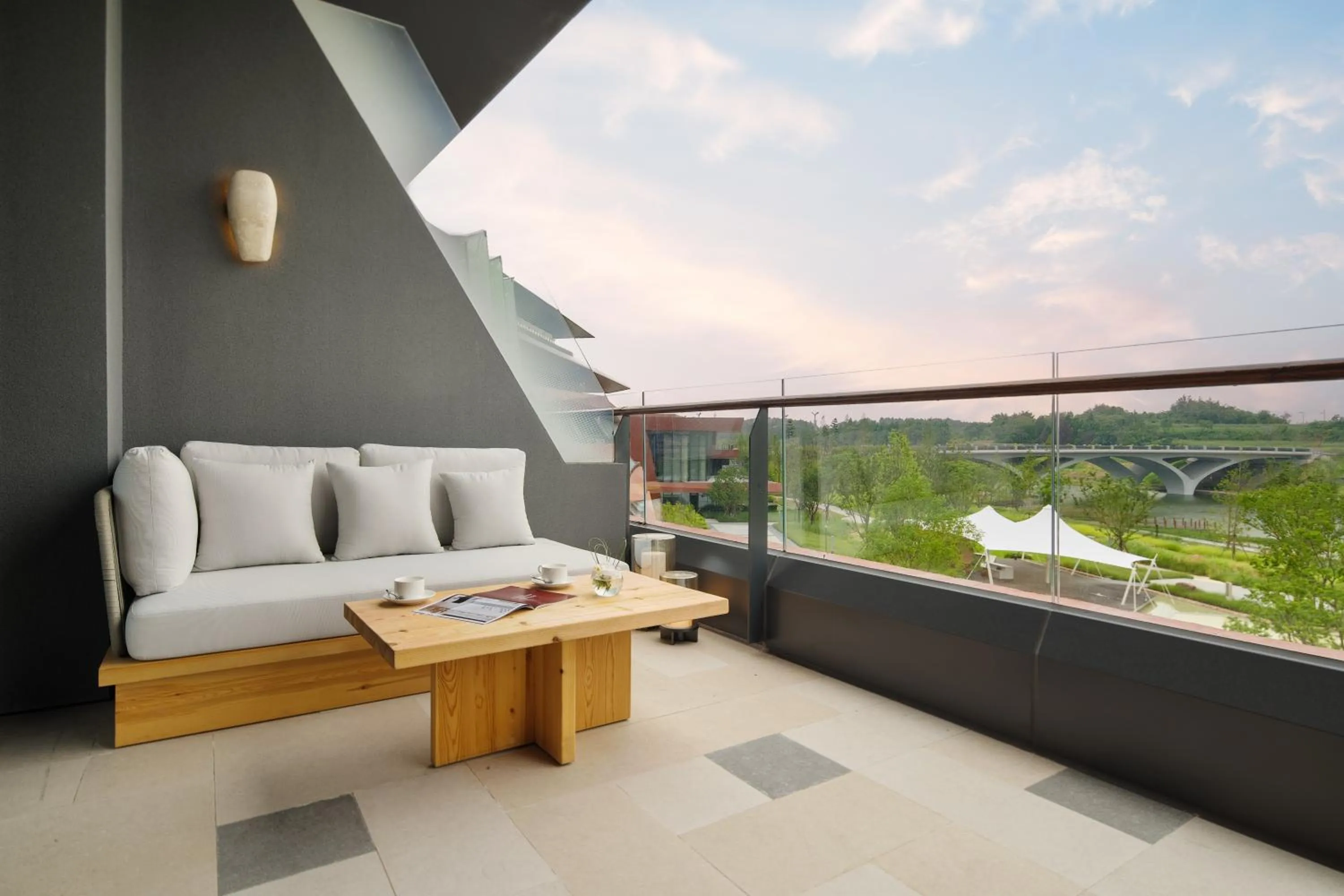Balcony/Terrace in Chengdu Expo Waterfall Hotel - MGallery Collection