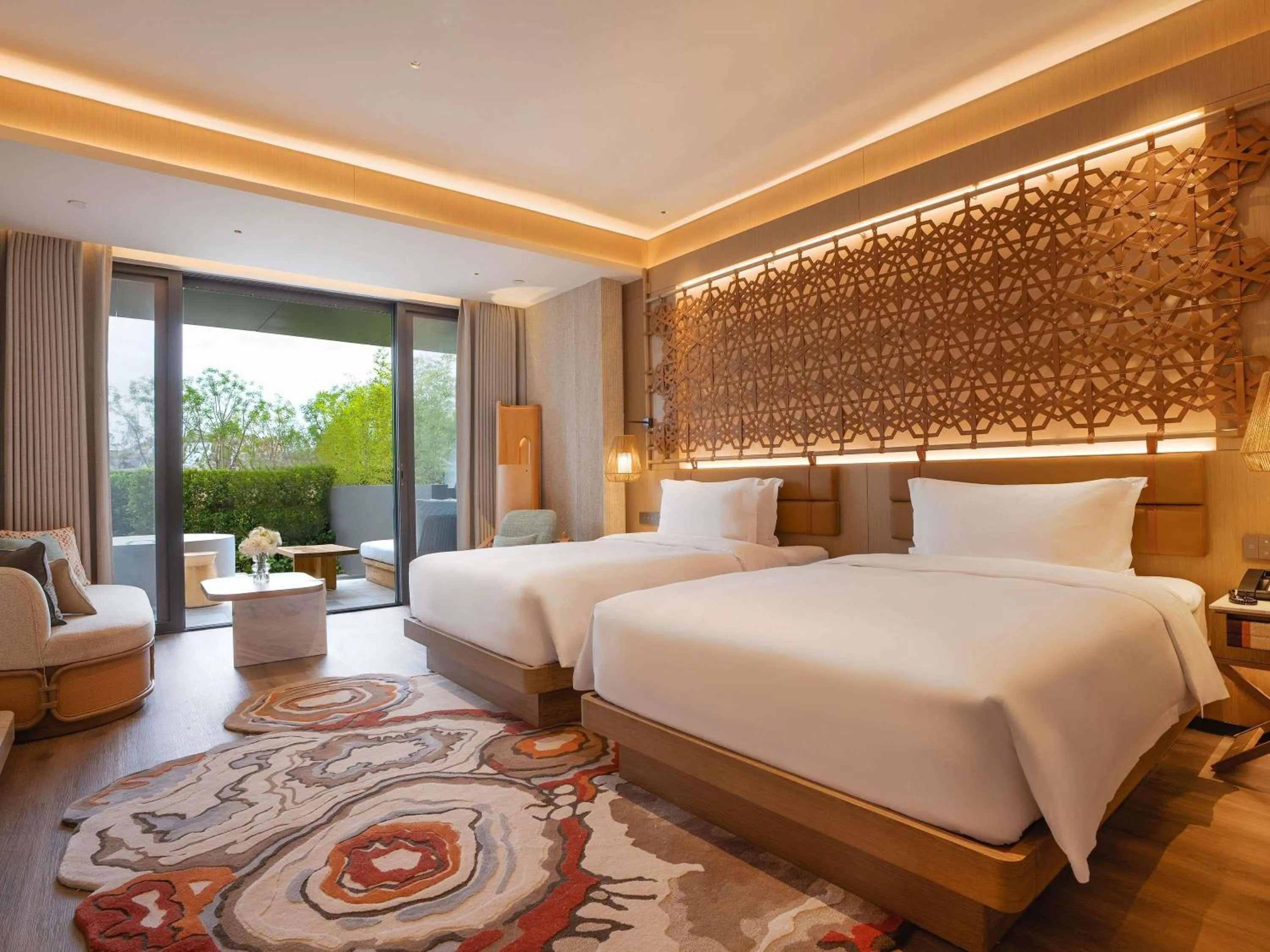 Bedroom, Bed in Chengdu Expo Waterfall Hotel - MGallery Collection