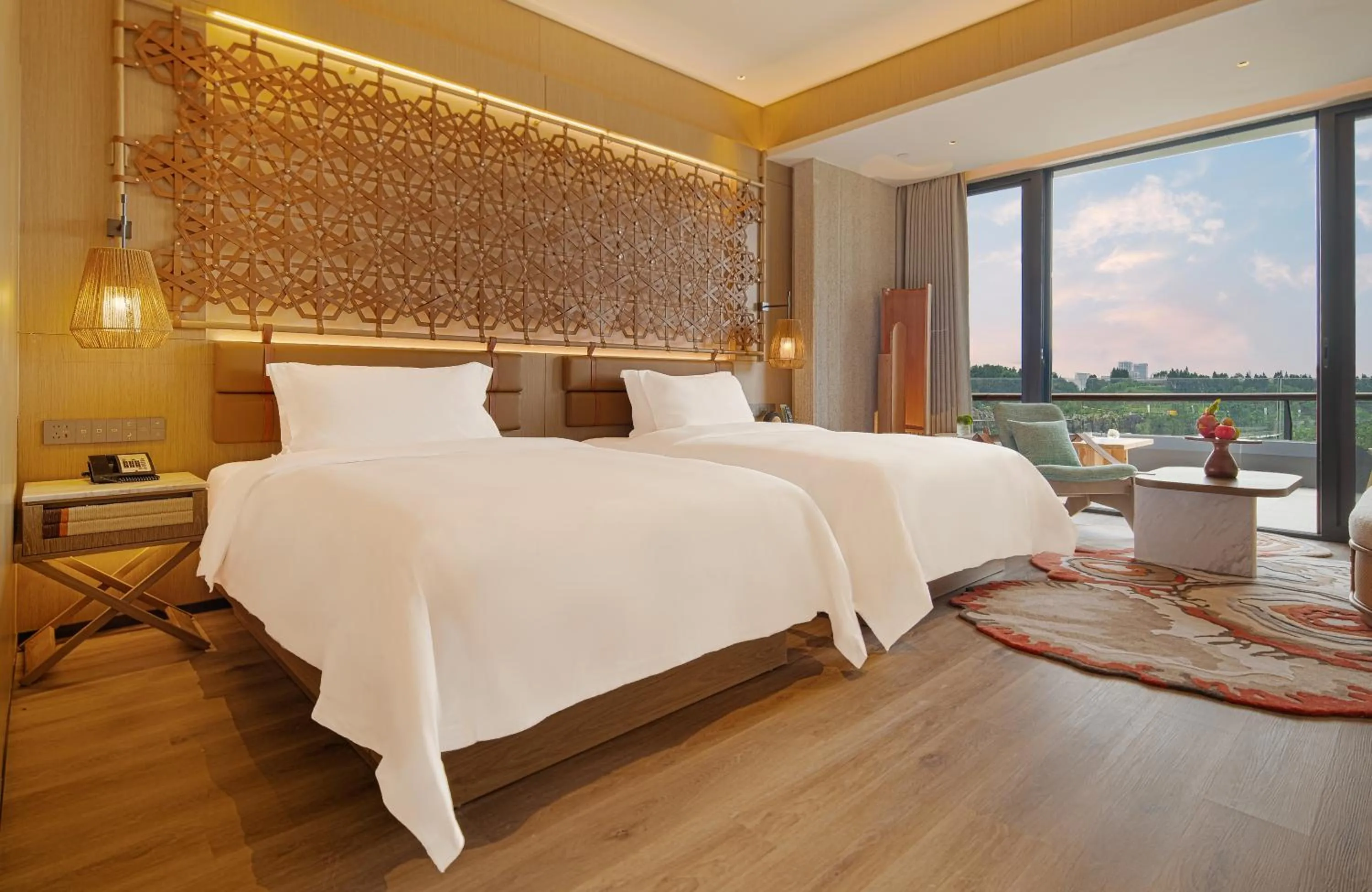 Bedroom, Bed in Chengdu Expo Waterfall Hotel - MGallery Collection