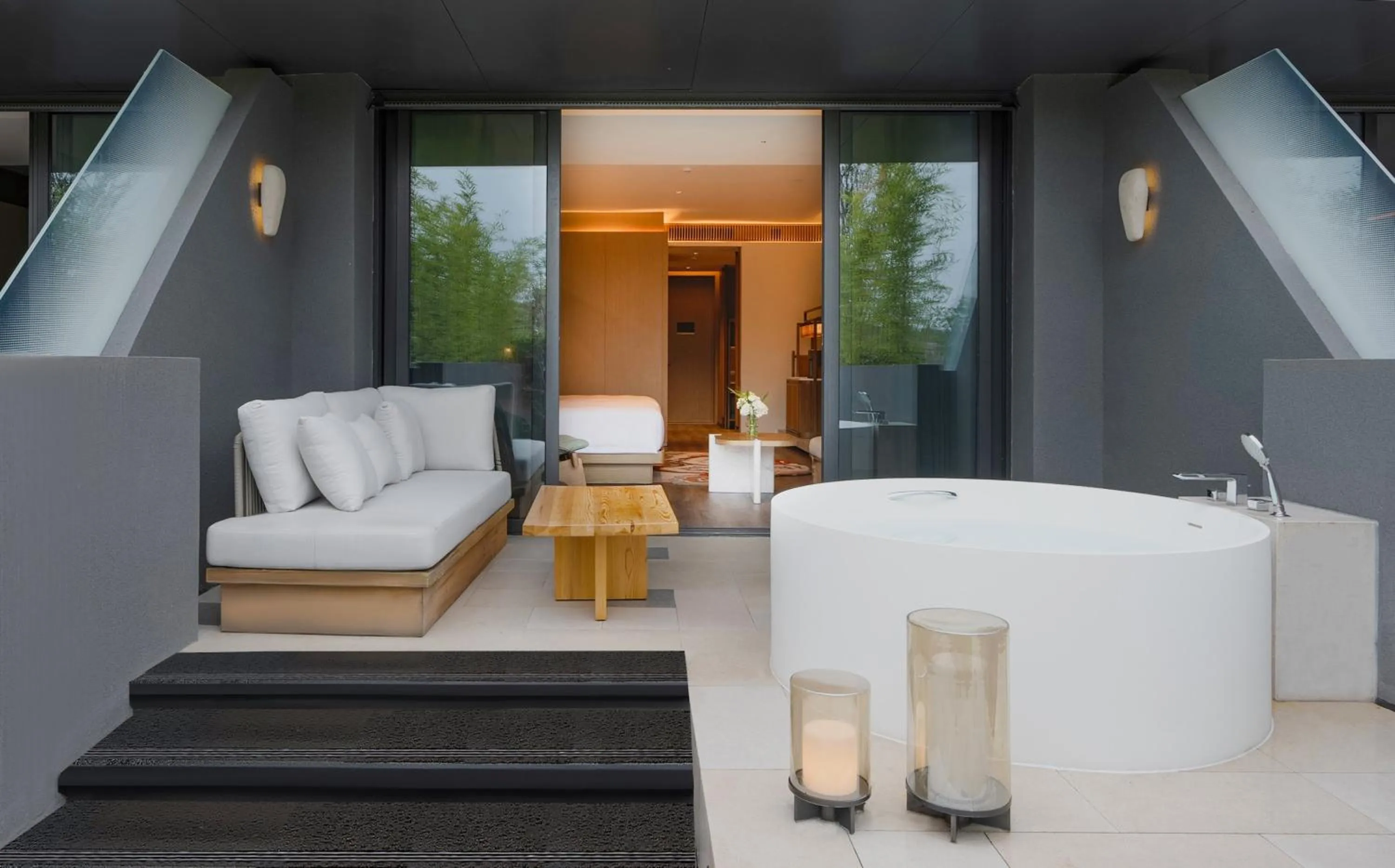 Balcony/Terrace in Chengdu Expo Waterfall Hotel - MGallery Collection