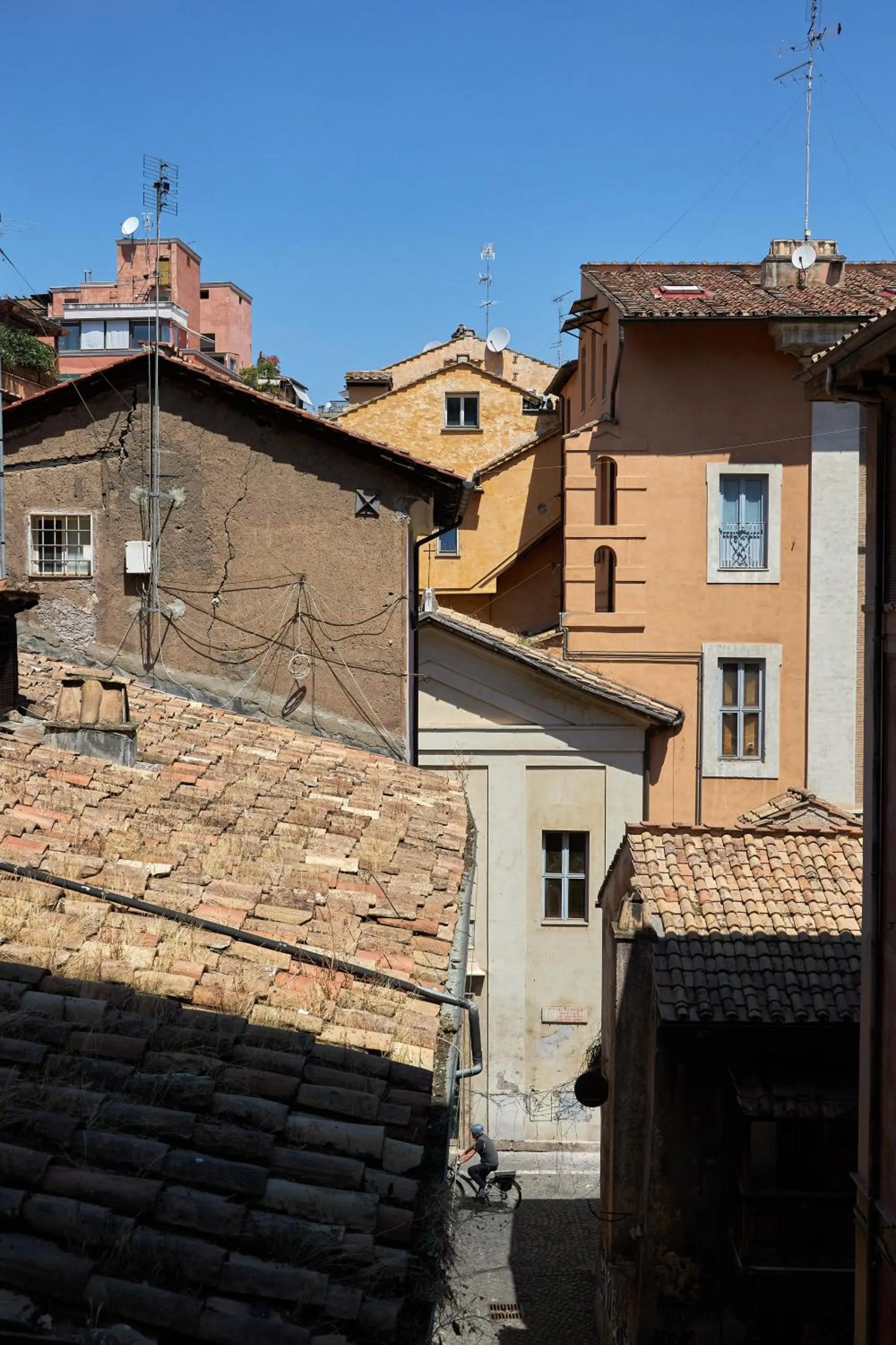 Day in The Roman Empire Guesthouse