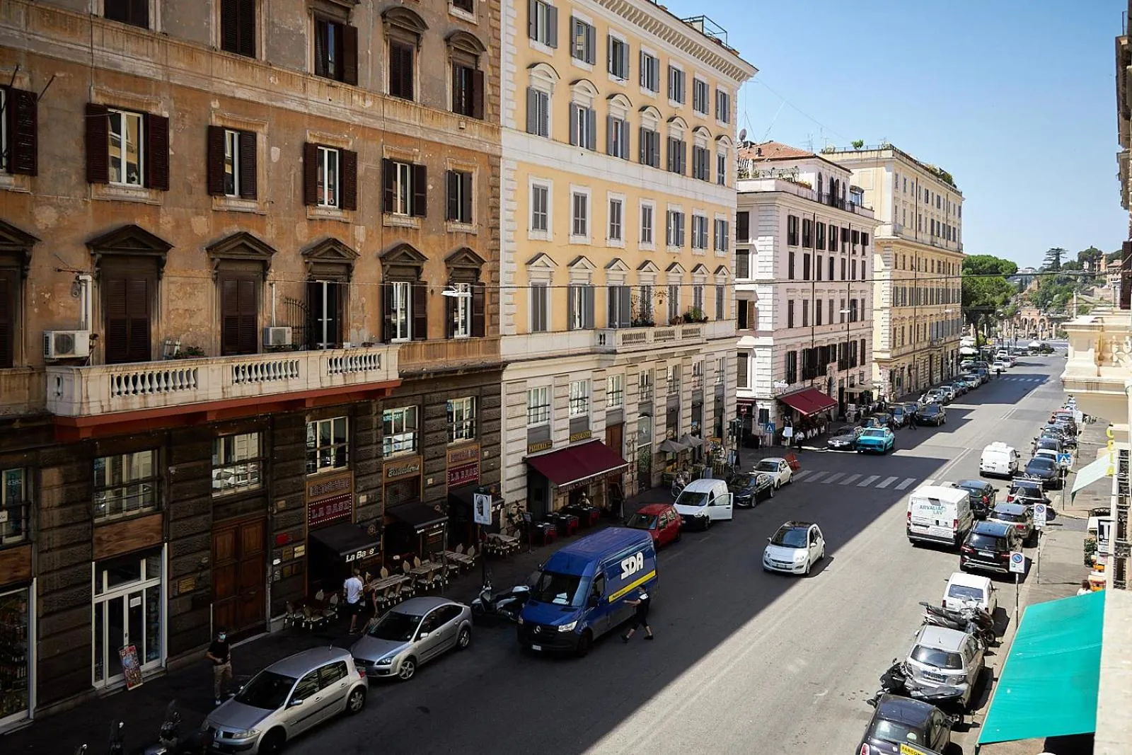 Day in The Roman Empire Guesthouse