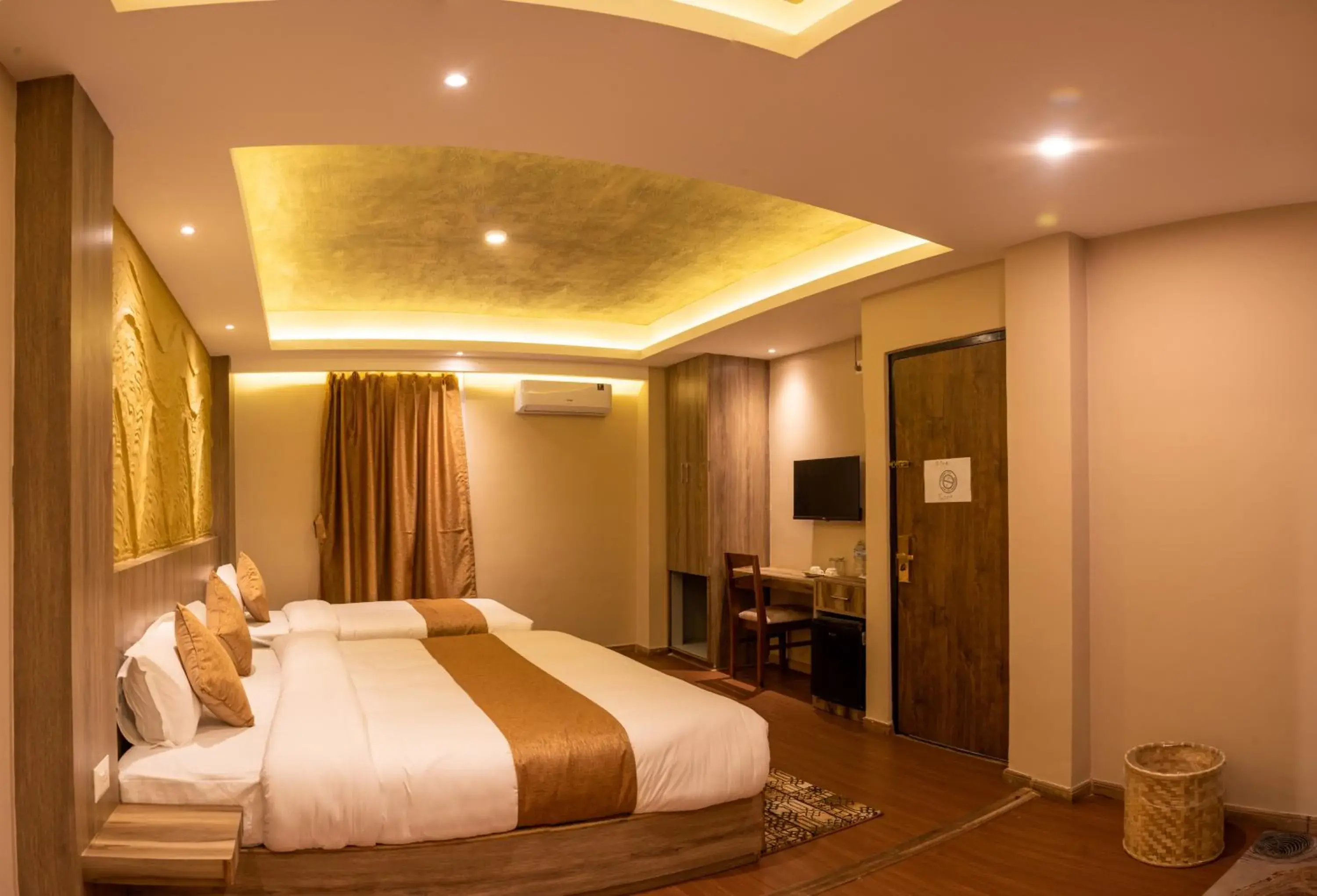 Photo of the whole room, Bed in Divya Boutique Inn Photo of the whole room, Bed in Divya Boutique Inn