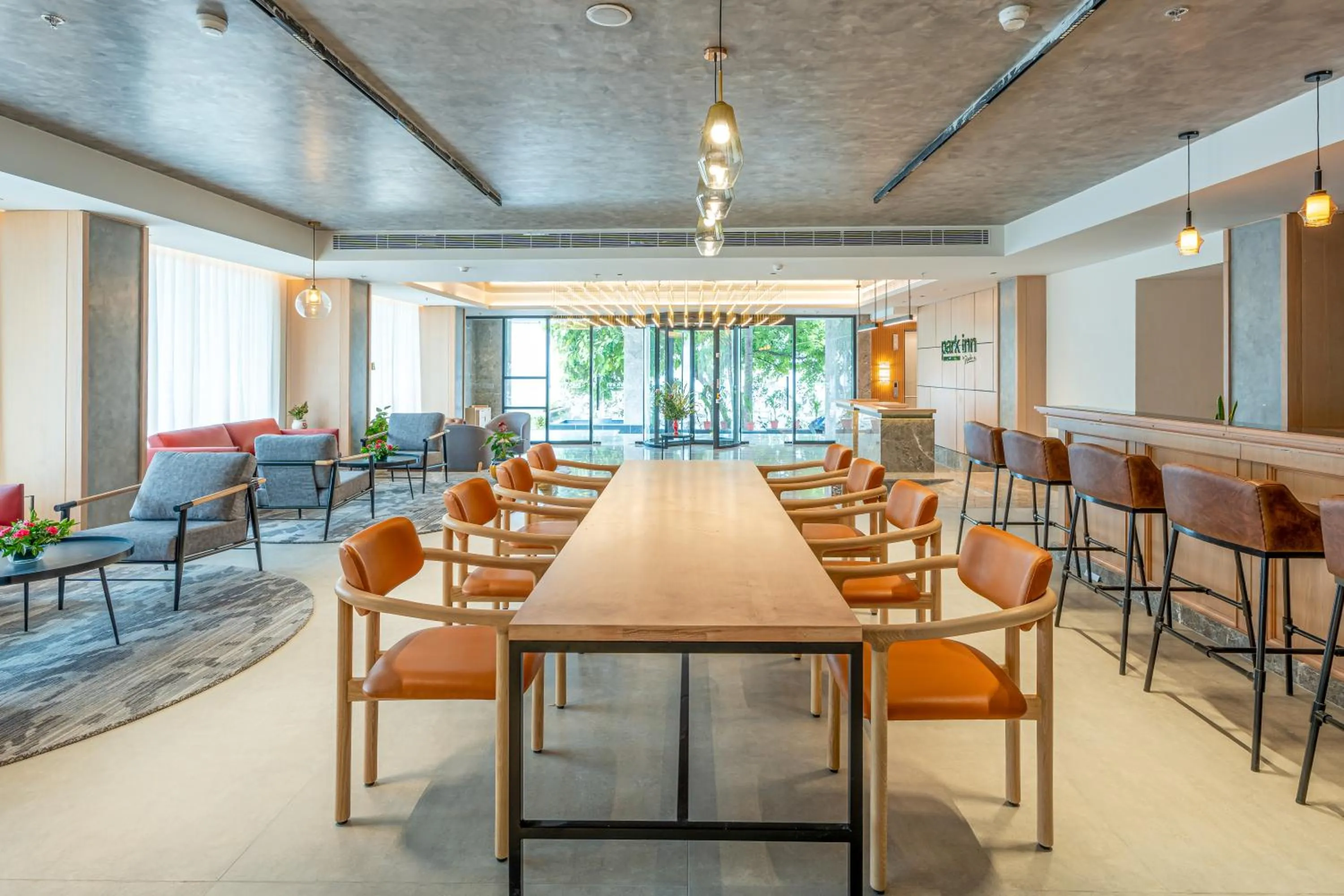 Restaurant/places to eat in Park Inn by Radisson Vellore