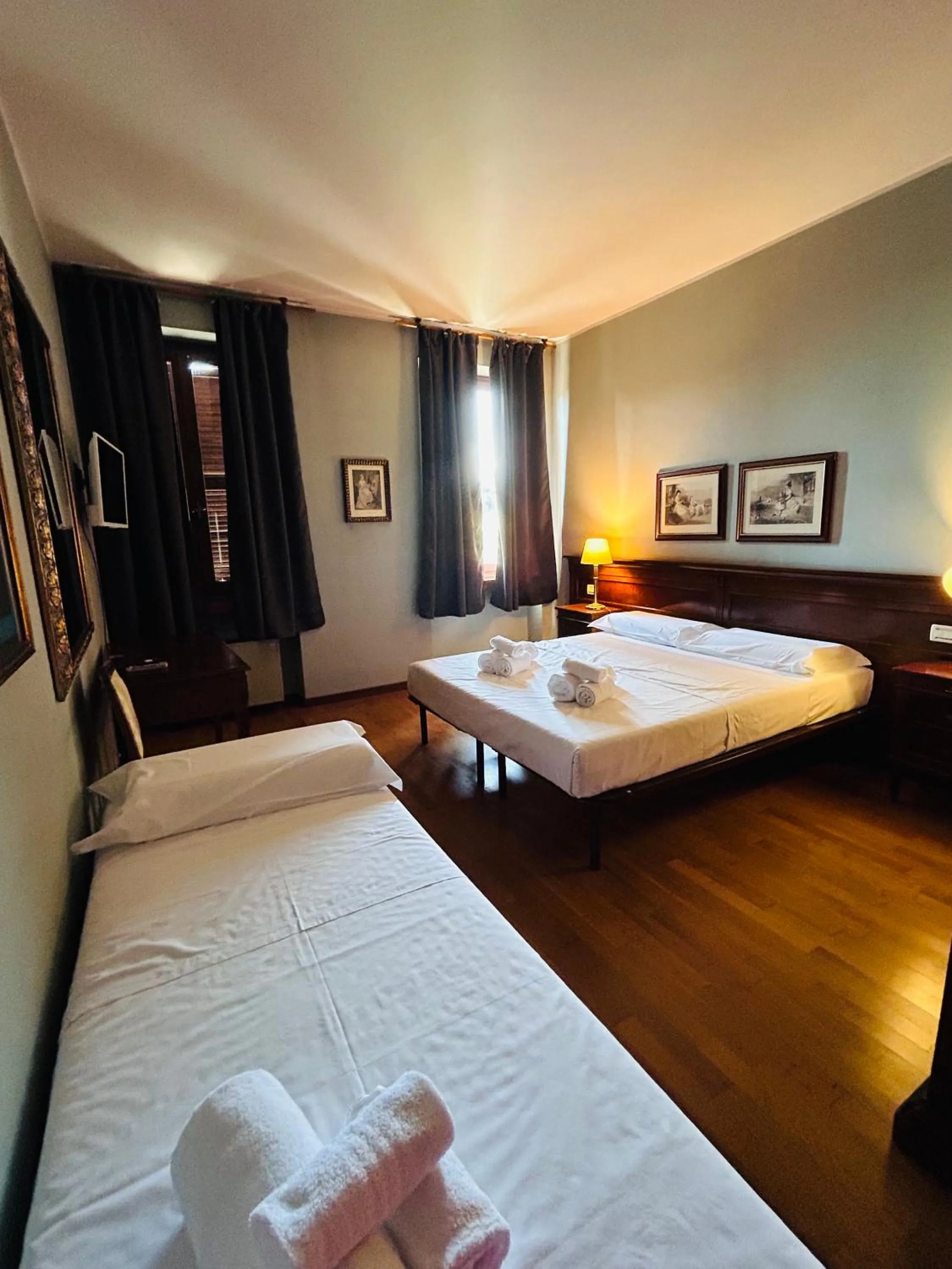 Triple Room in MH Hotel Merica