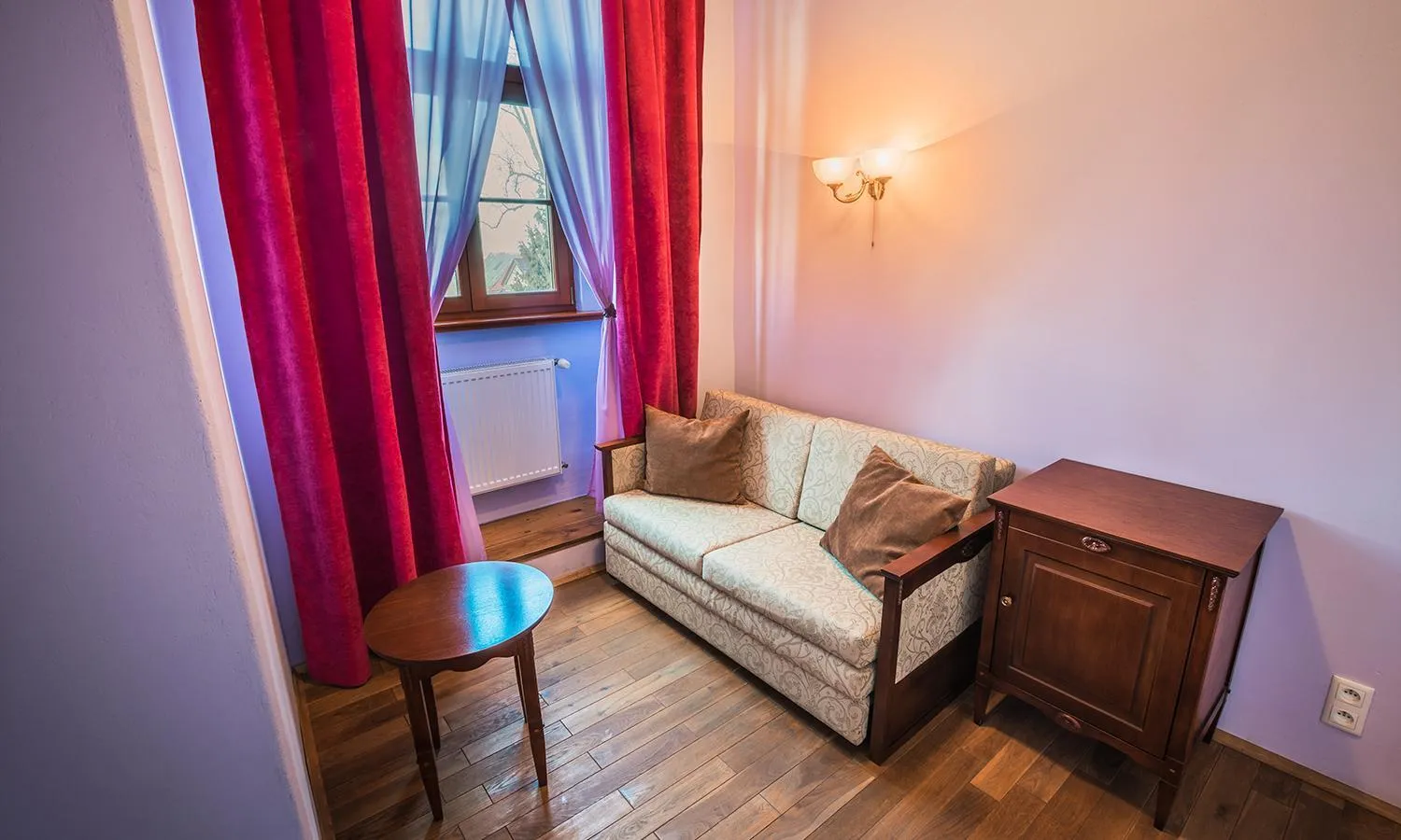 Photo of the whole room in Zamek Dobroszyce